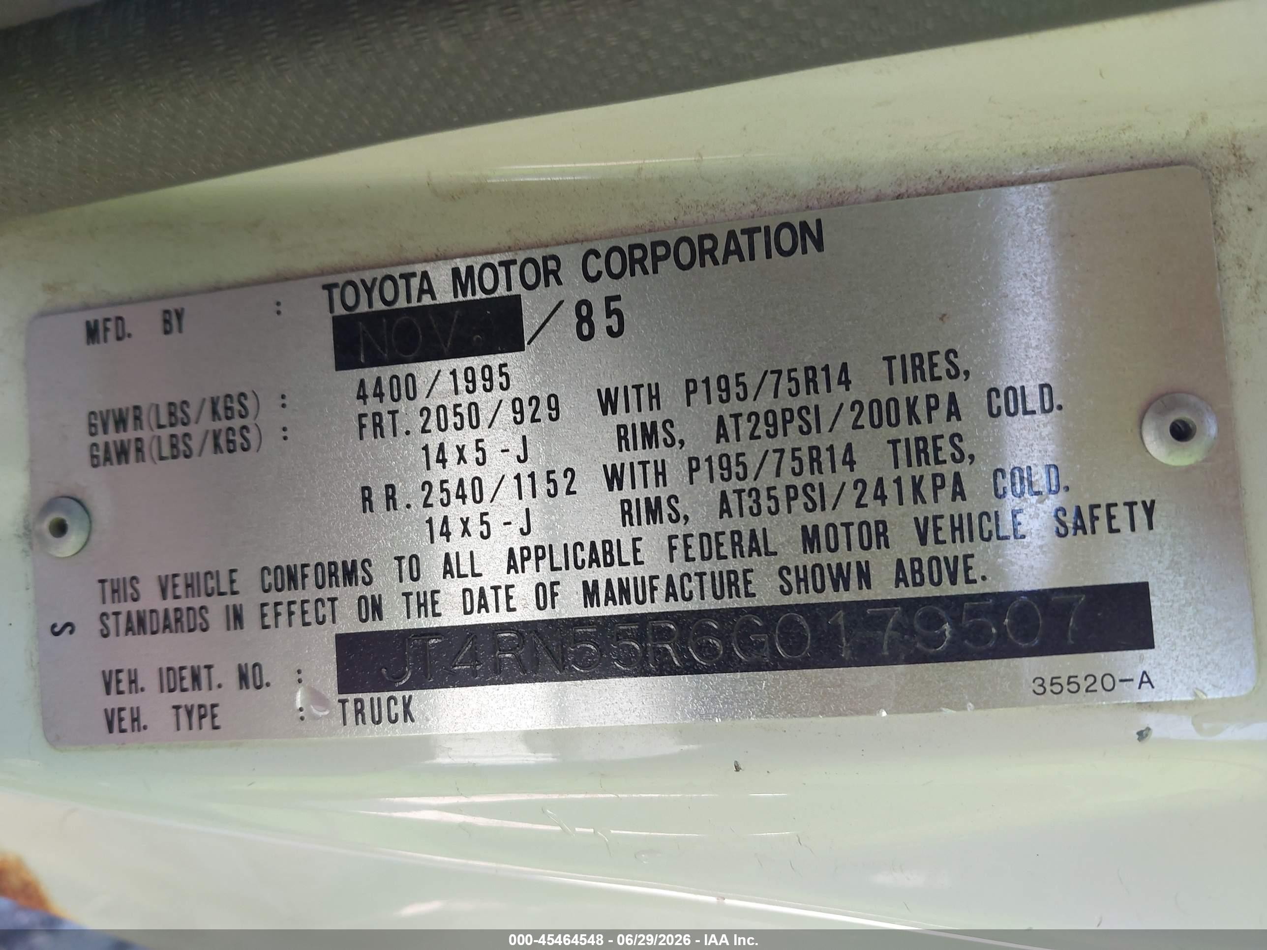 1986 Toyota Pickup 1/2 Ton Rn55 White vin: JT4RN55R6G0179507