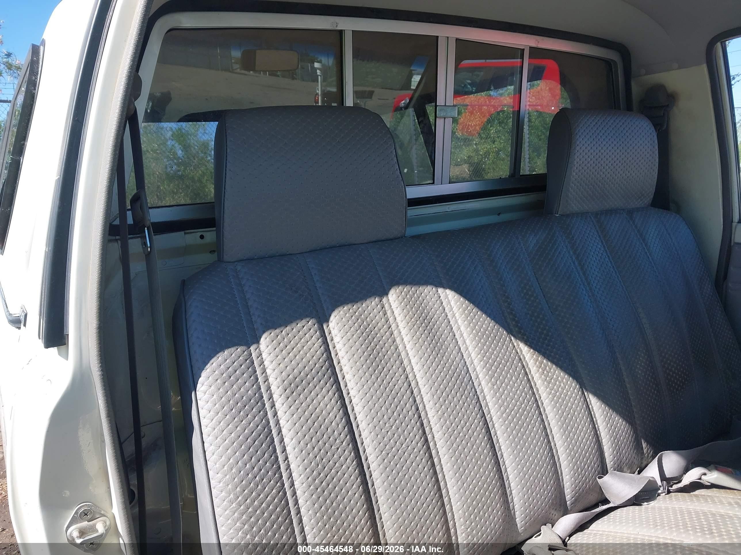 1986 Toyota Pickup 1/2 Ton Rn55 White vin: JT4RN55R6G0179507