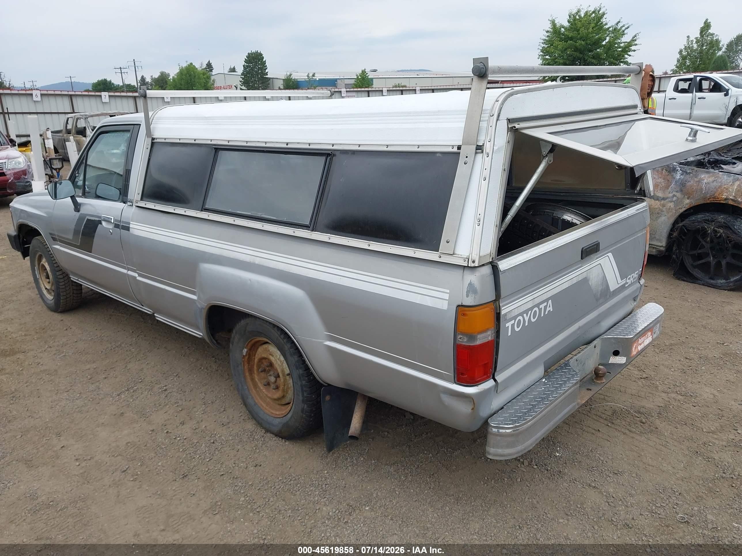 1984 Toyota Pickup 1/2 Ton Rn55 Sr5 Silver vin: JT4RN55S3E0034098