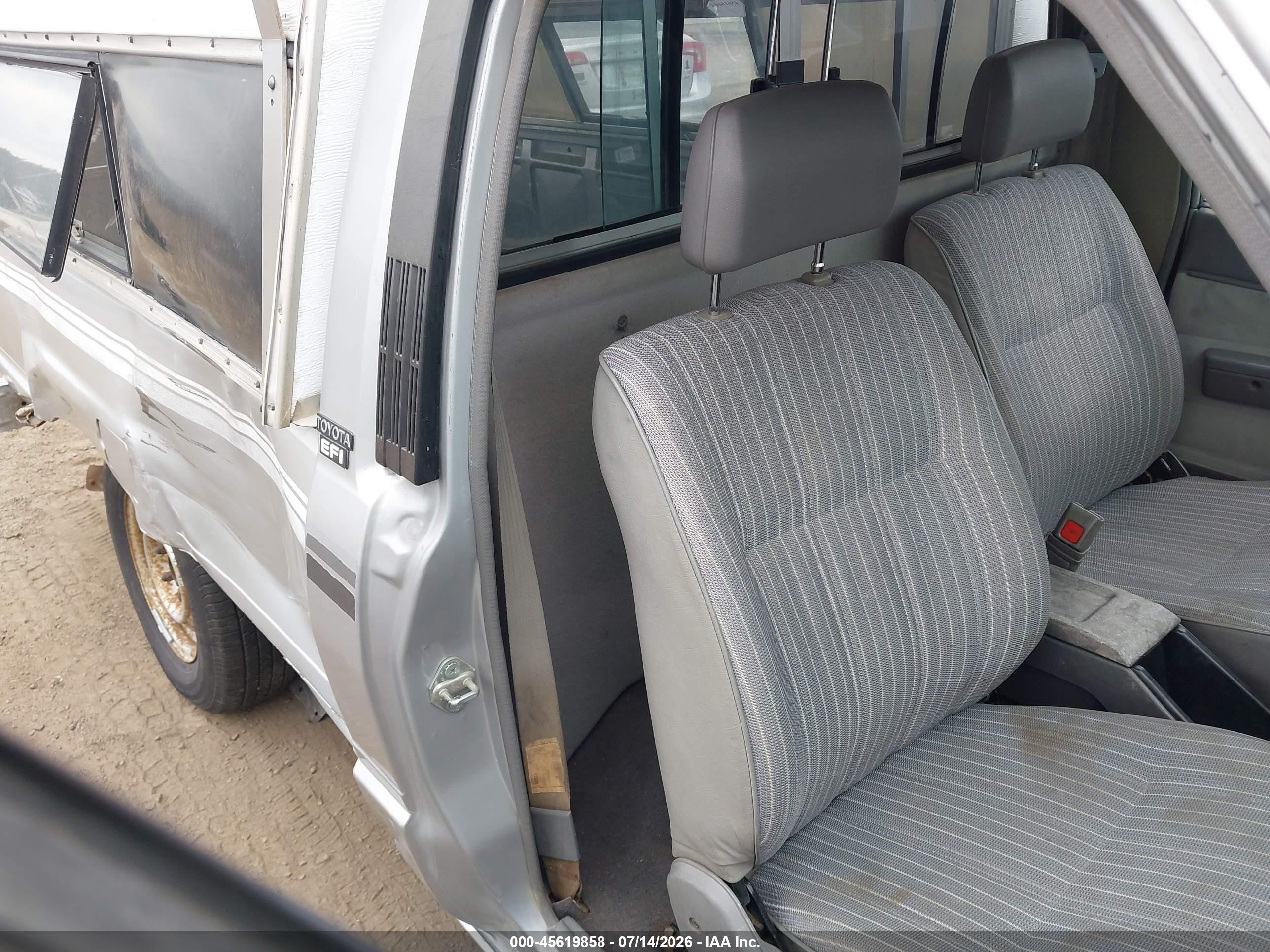 1984 Toyota Pickup 1/2 Ton Rn55 Sr5 Silver vin: JT4RN55S3E0034098