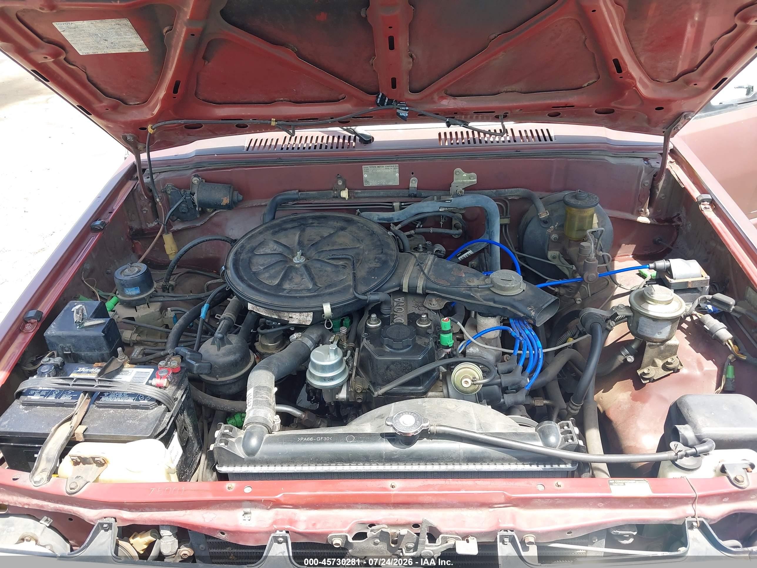 1985 Toyota Pickup Xtracab Rn56 Dlx Burgundy vin: JT4RN56D1F5047744