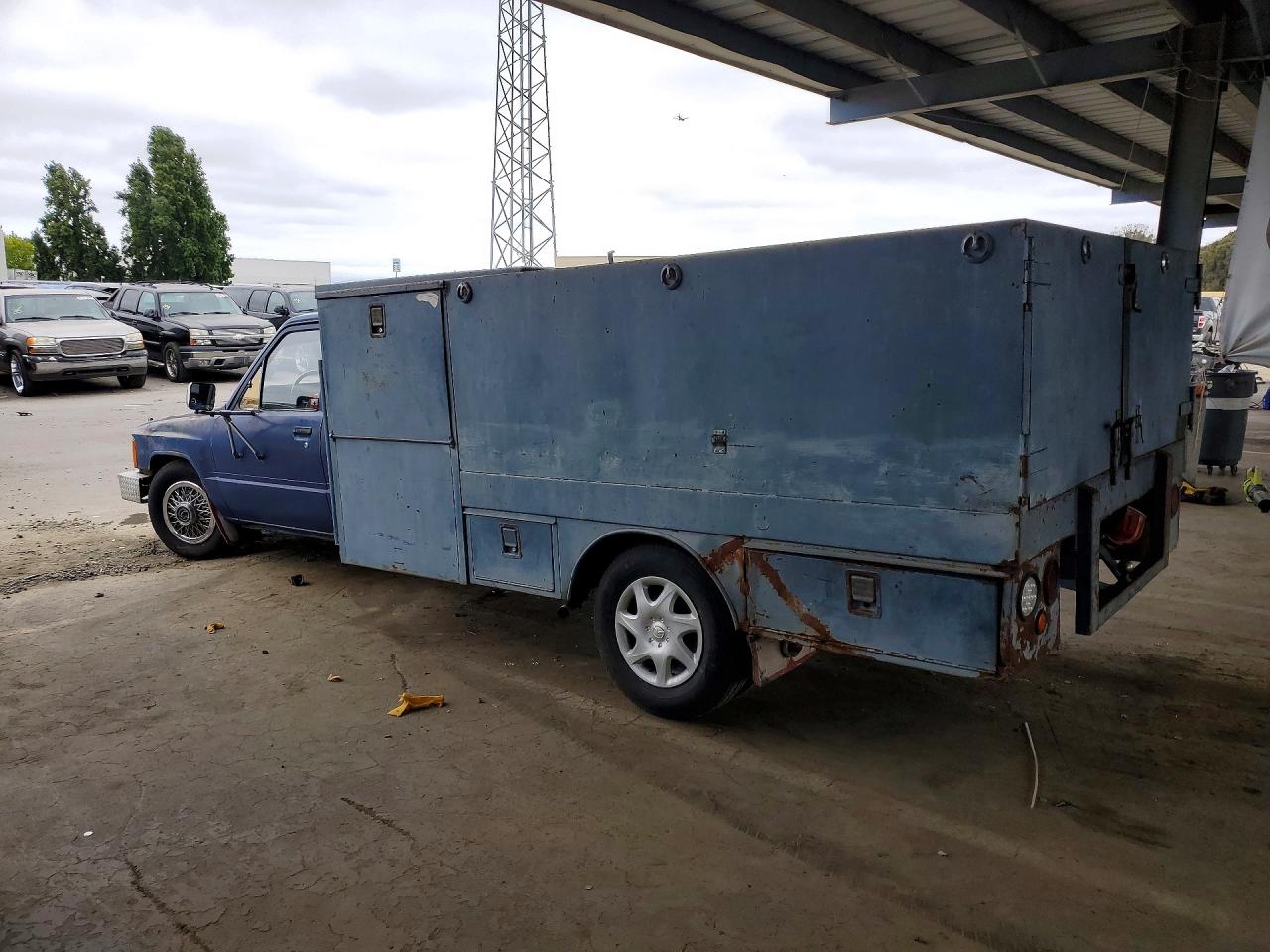 1984 Toyota Pickup Xtracab Rn56 Dlx Blue vin: JT4RN56D5E5009660