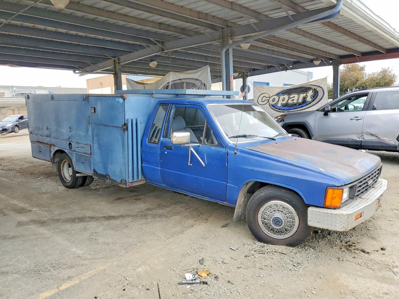 1984 Toyota Pickup Xtracab Rn56 Dlx Blue vin: JT4RN56D5E5009660