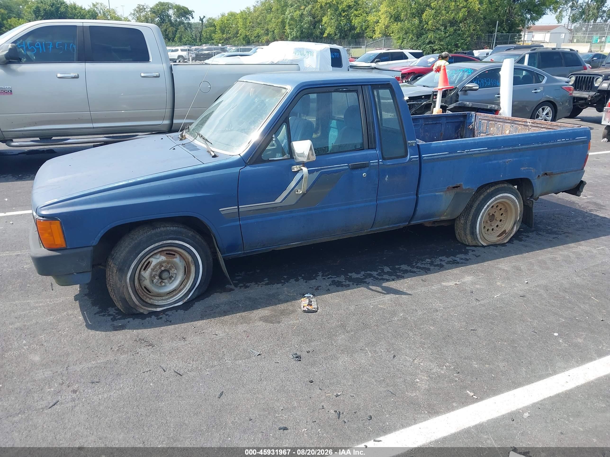 1985 Toyota Pickup Xtracab Rn56 Sr5 Blue vin: JT4RN56S2F0135357