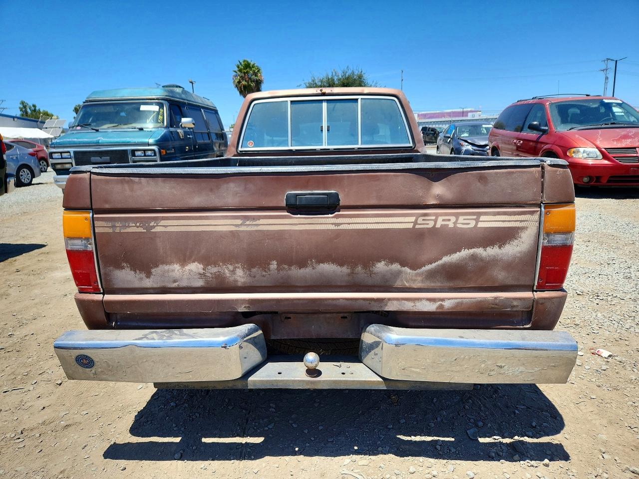 1986 Toyota Pickup Xtracab Rn56 Sr5 Brown vin: JT4RN56S3G7004690