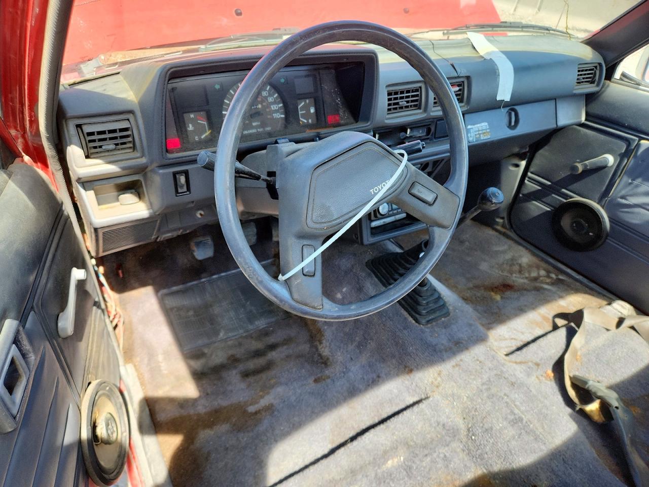 1987 Toyota Pickup Rn63 Std Red vin: JT4RN63R0H0114971