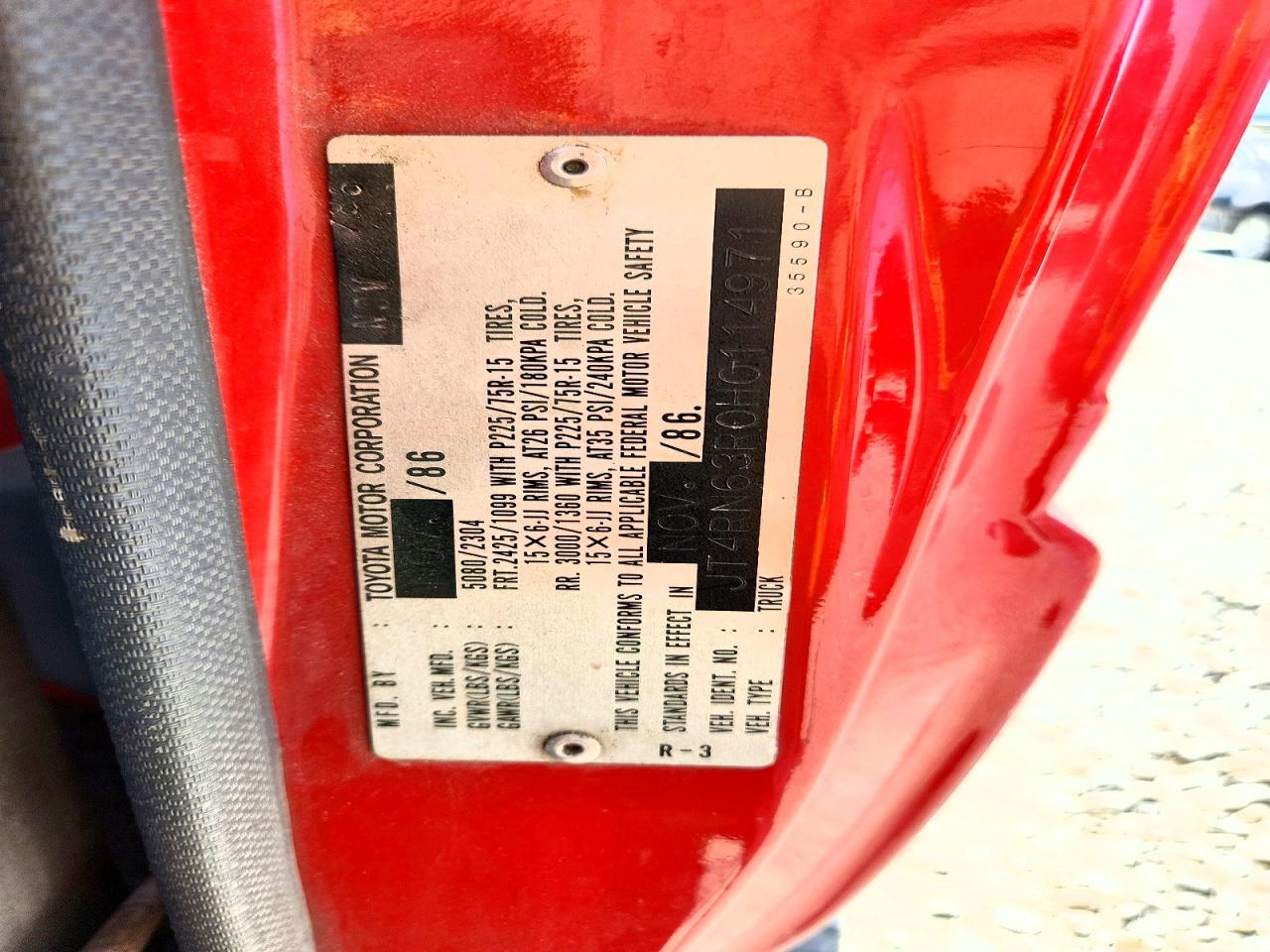 1987 Toyota Pickup Rn63 Std Red vin: JT4RN63R0H0114971