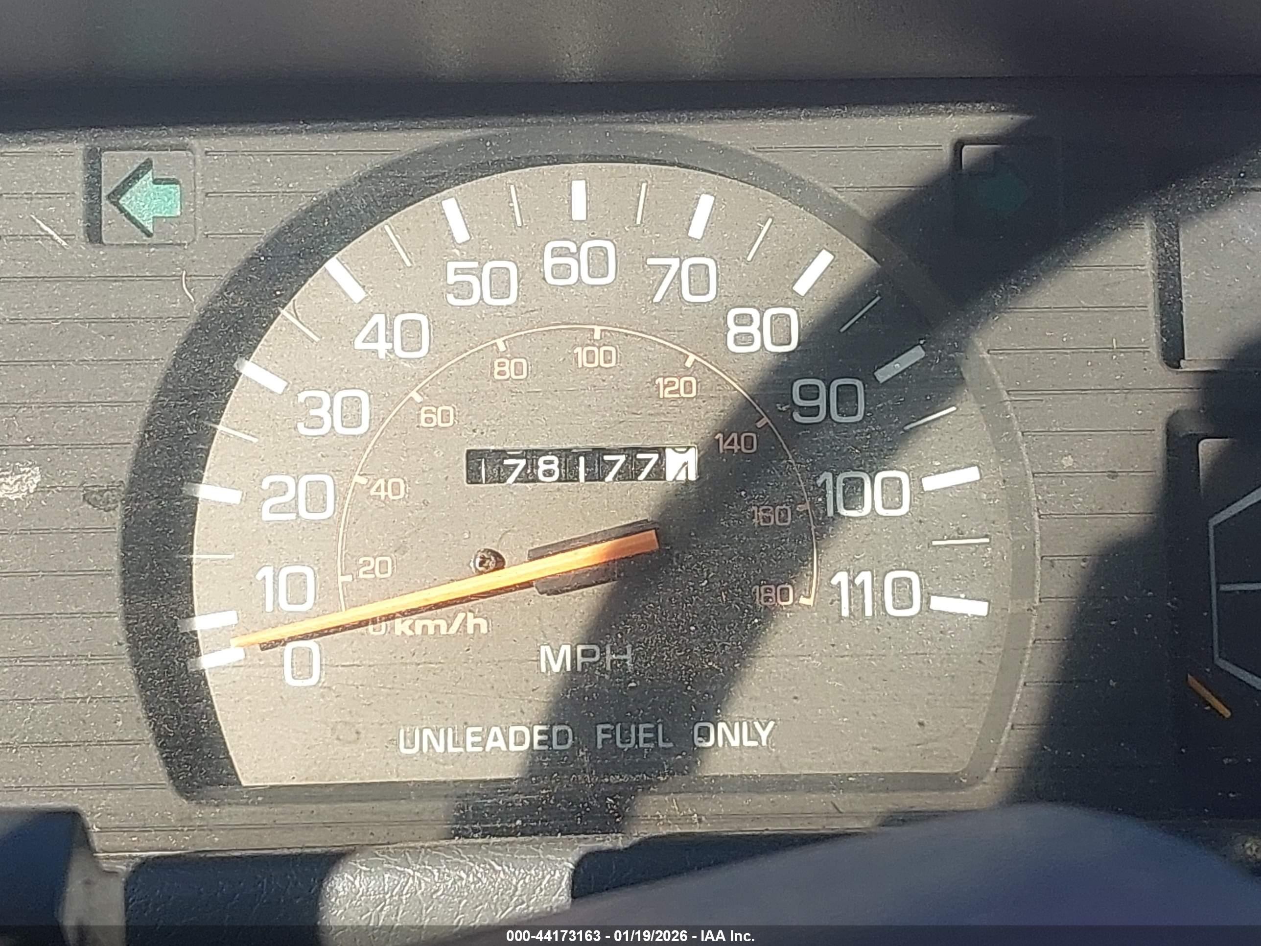 1987 Toyota Pickup Rn63 Std Red vin: JT4RN63R0H0131270