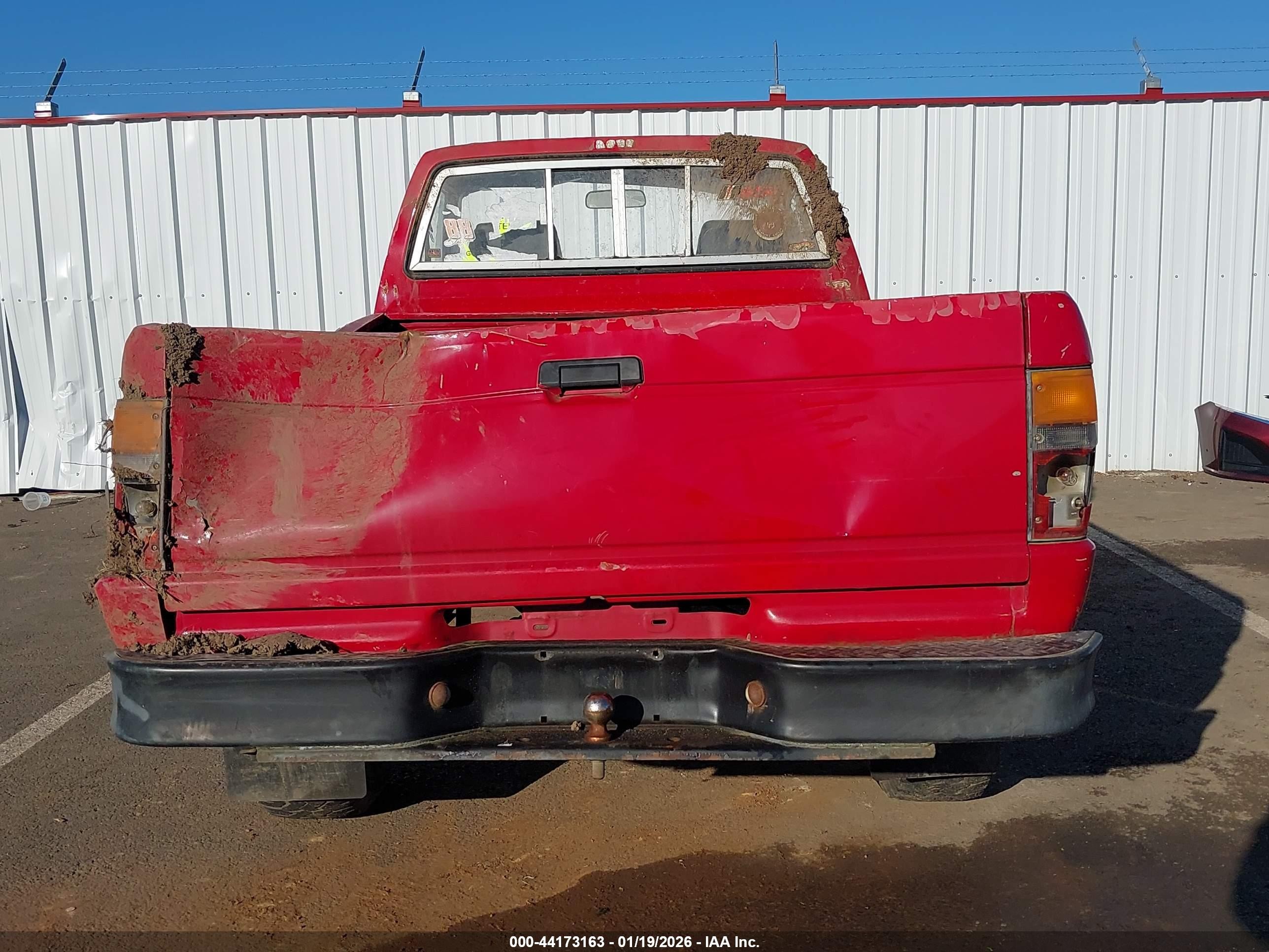 1987 Toyota Pickup Rn63 Std Red vin: JT4RN63R0H0131270