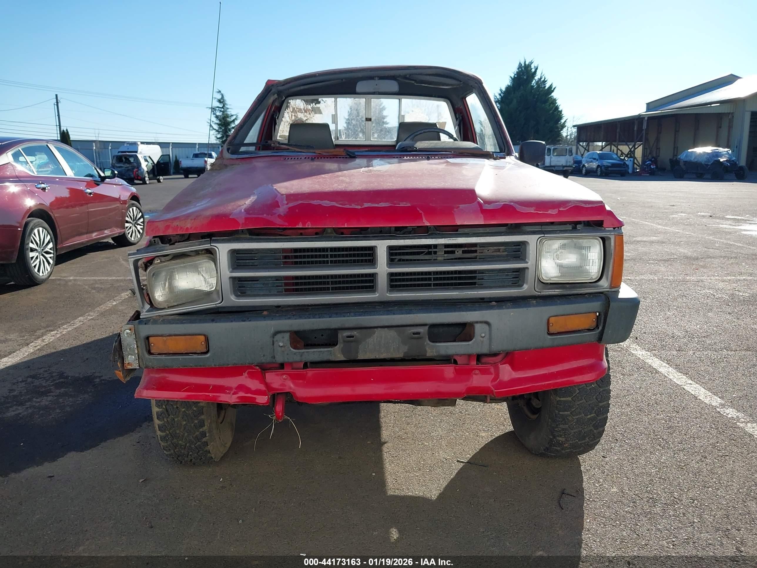 1987 Toyota Pickup Rn63 Std Red vin: JT4RN63R0H0131270