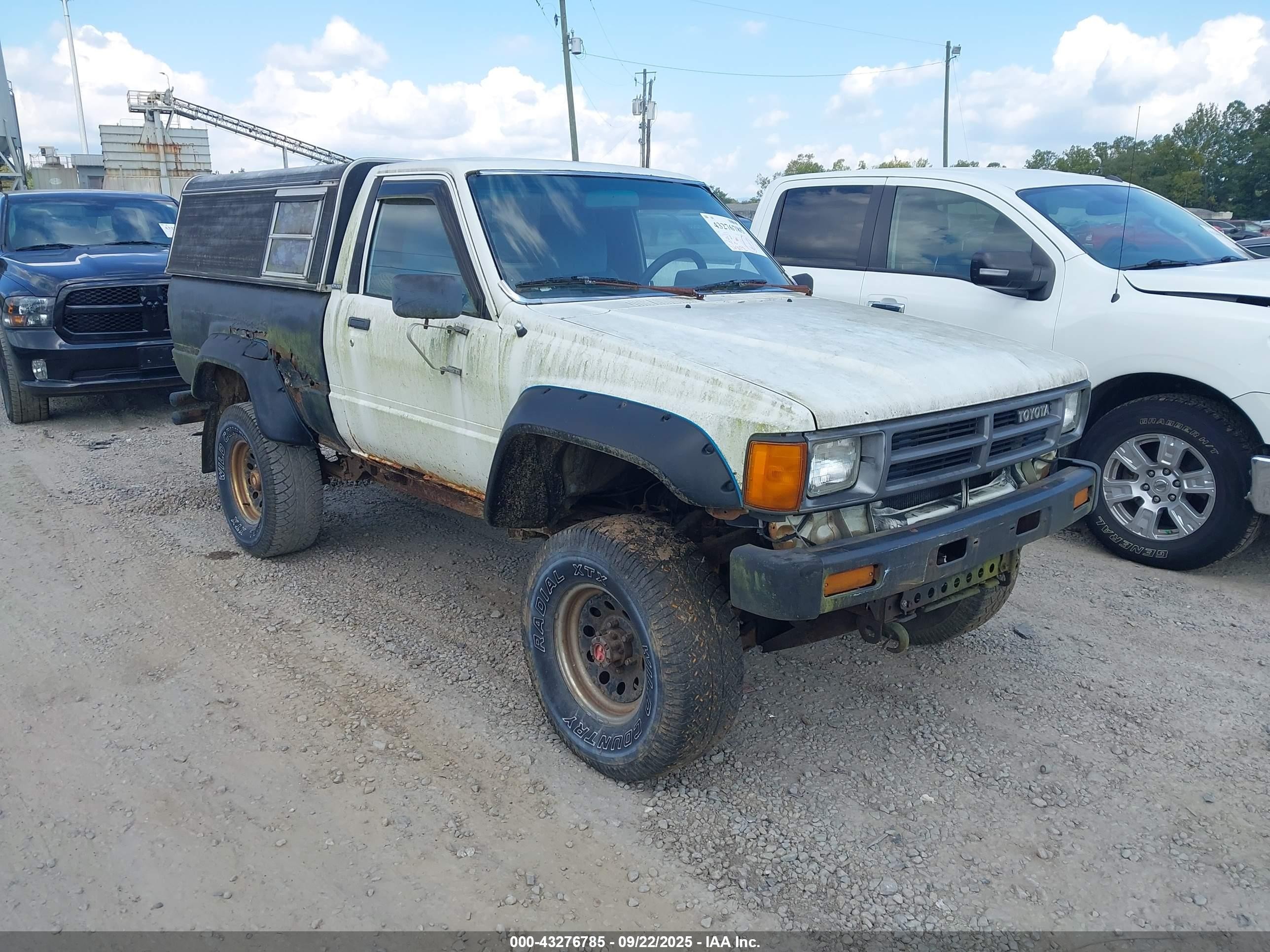 1987 Toyota Pickup Rn63 Std White vin: JT4RN63R5H0097617