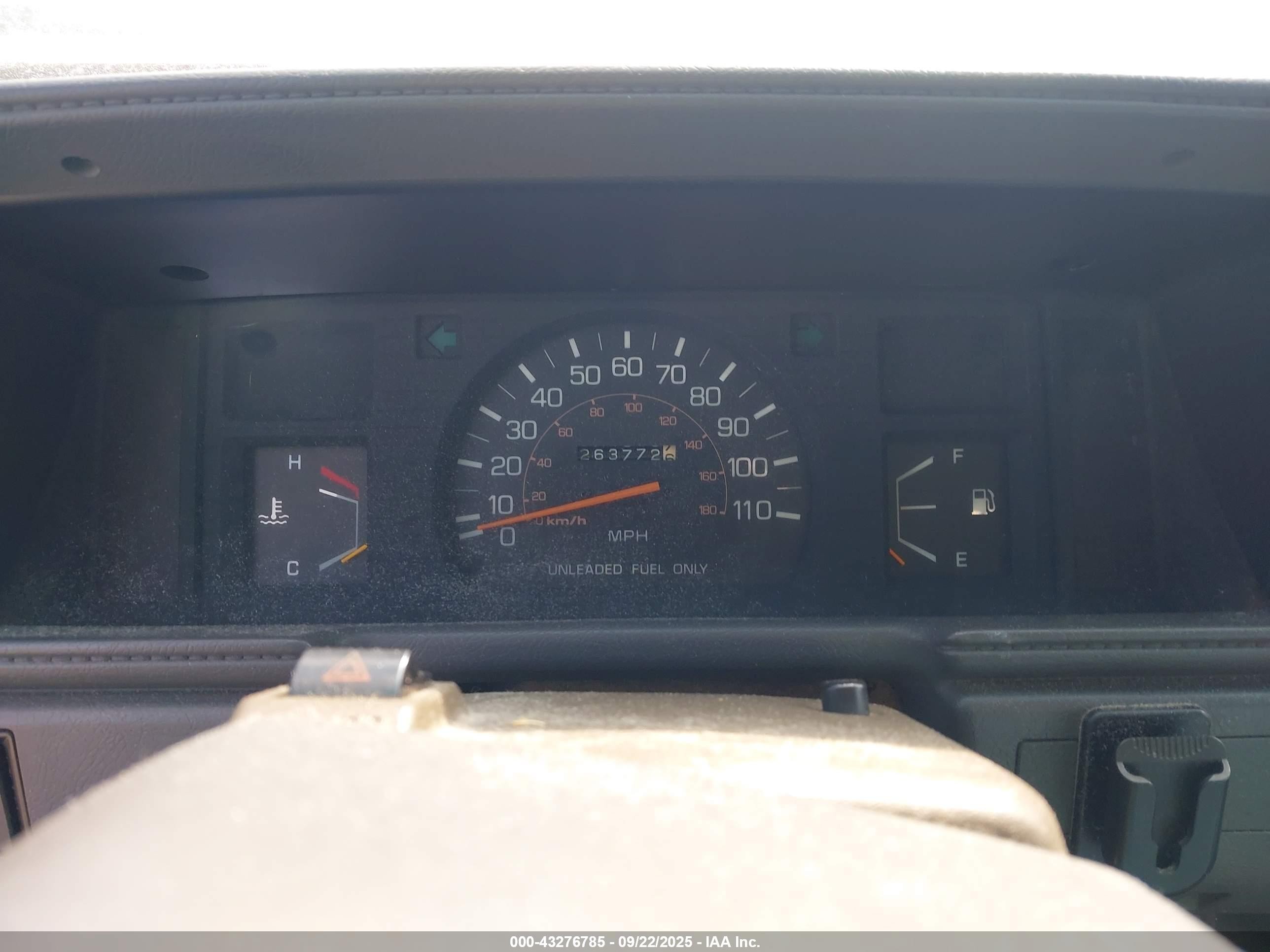 1987 Toyota Pickup Rn63 Std White vin: JT4RN63R5H0097617