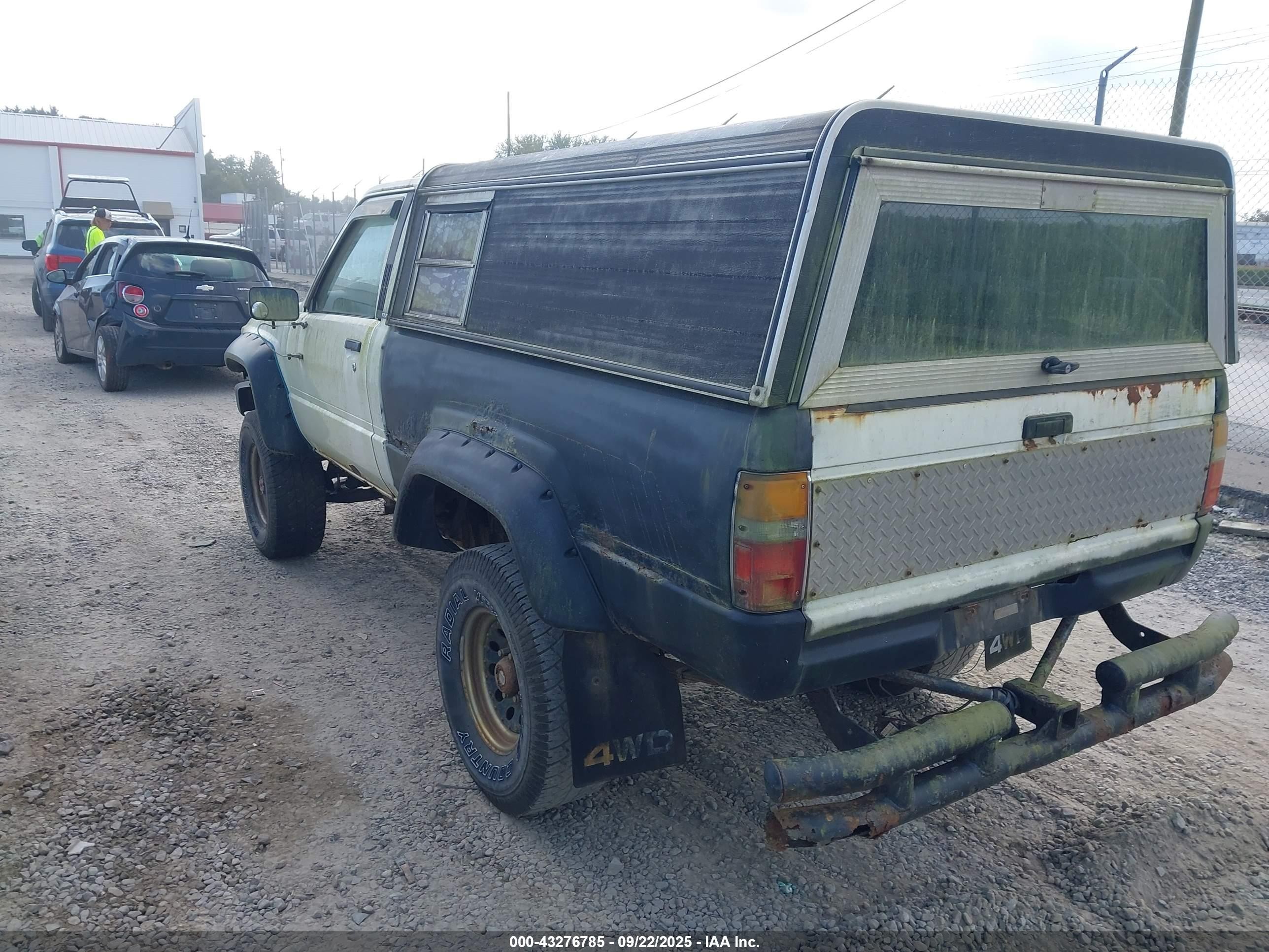 1987 Toyota Pickup Rn63 Std White vin: JT4RN63R5H0097617