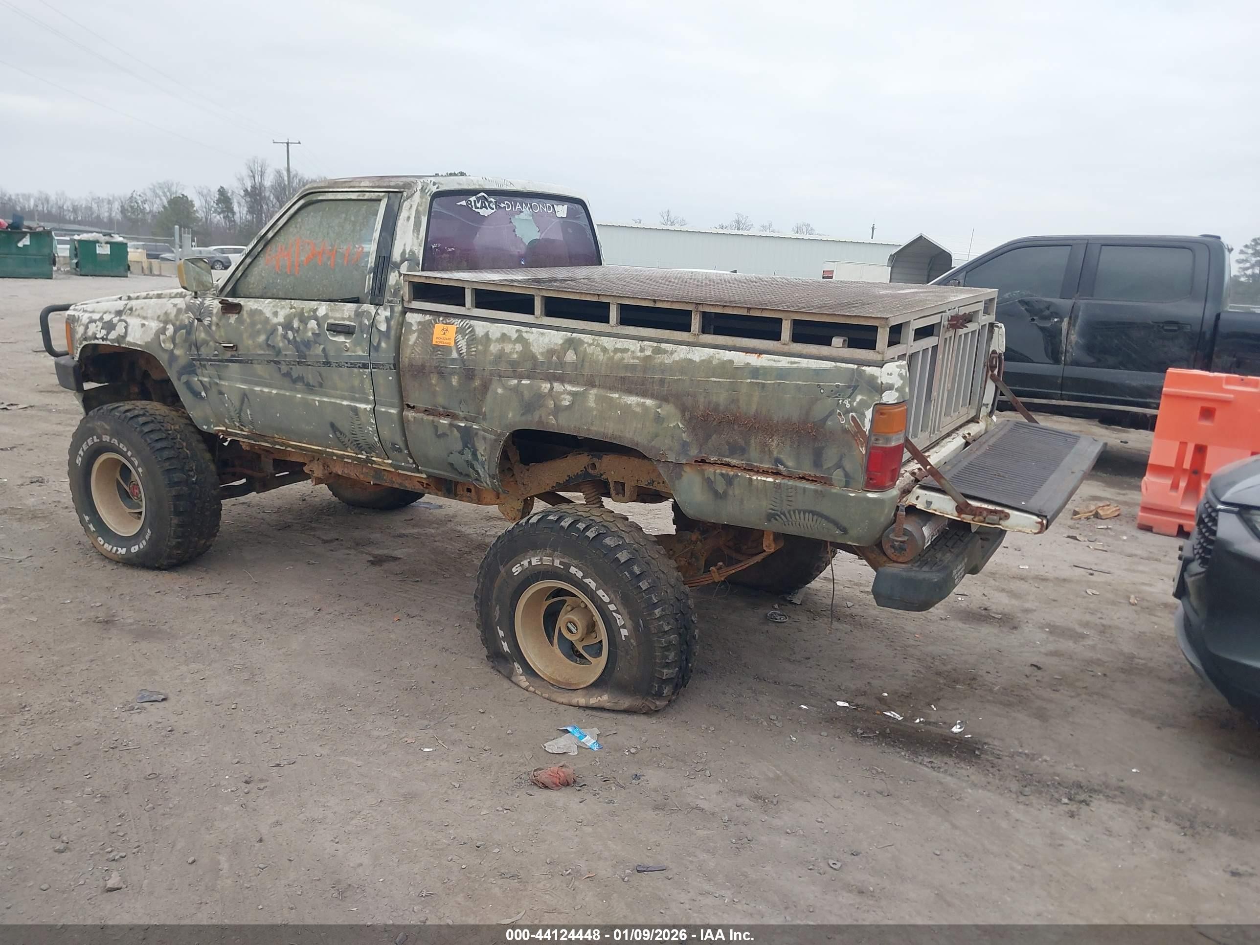 1987 Toyota Pickup Rn63 Std Brown vin: JT4RN63R7H0128494