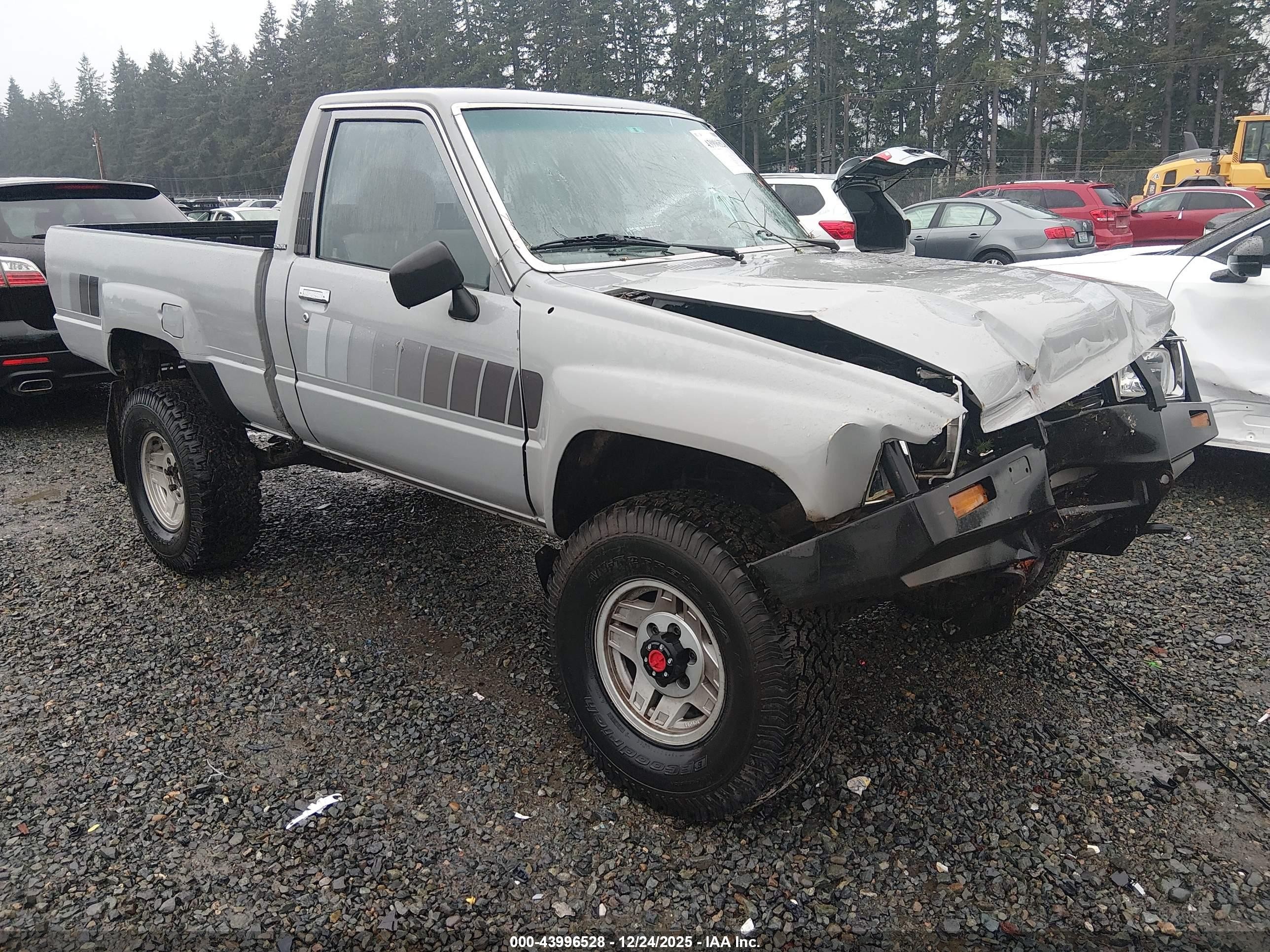 1987 Toyota Pickup Rn63 Std Серый vin: JT4RN63R7H0156330
