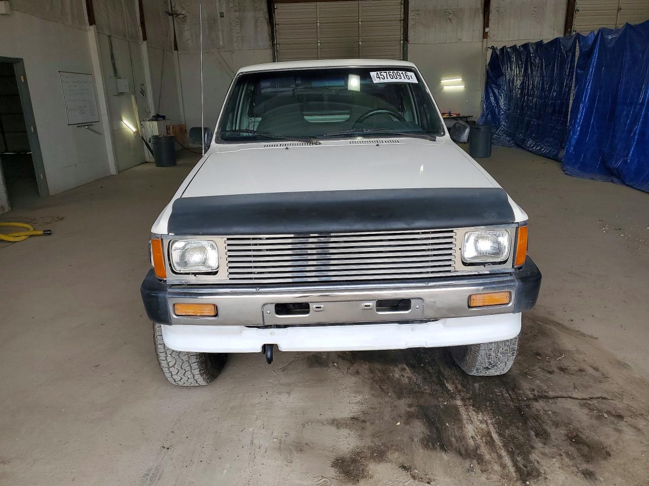 1987 Toyota Pickup Base Белый vin: JT4RN63R8H0178188