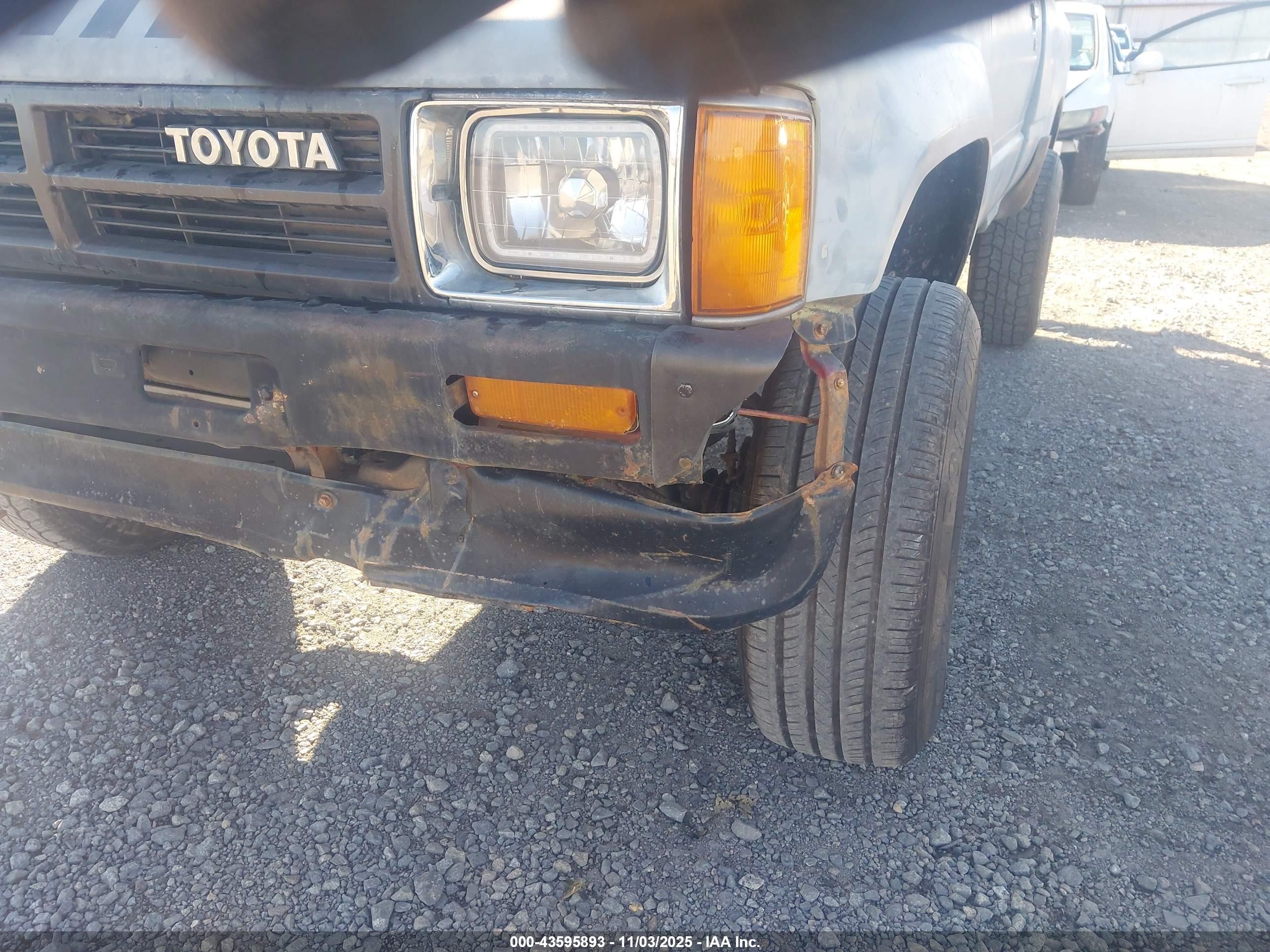 1987 Toyota Pickup Rn63 Std Gray vin: JT4RN63R9H0132370