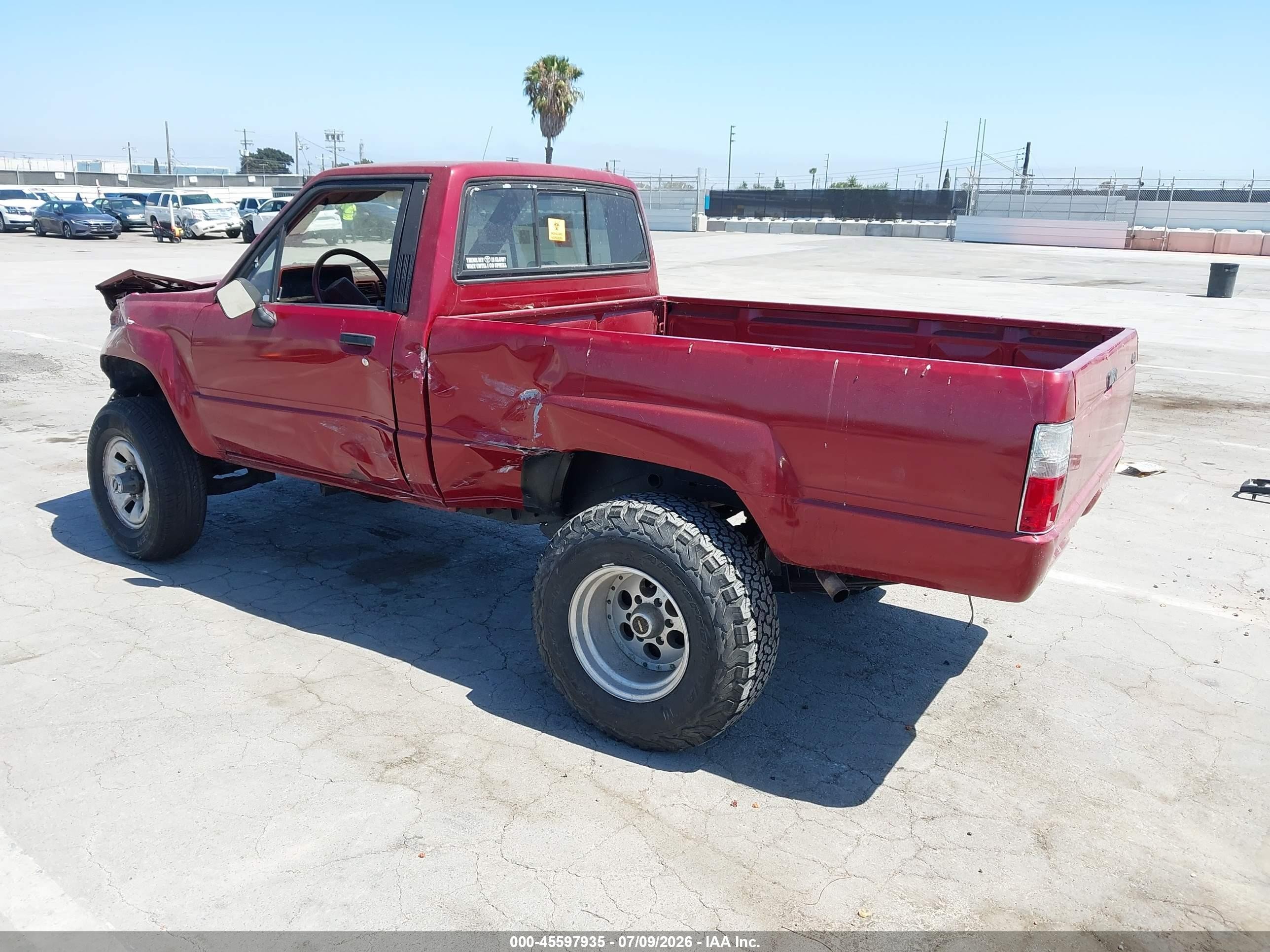 1988 Toyota Pickup Rn63 Sr5 Темно-бордовый vin: JT4RN63S6J5035638