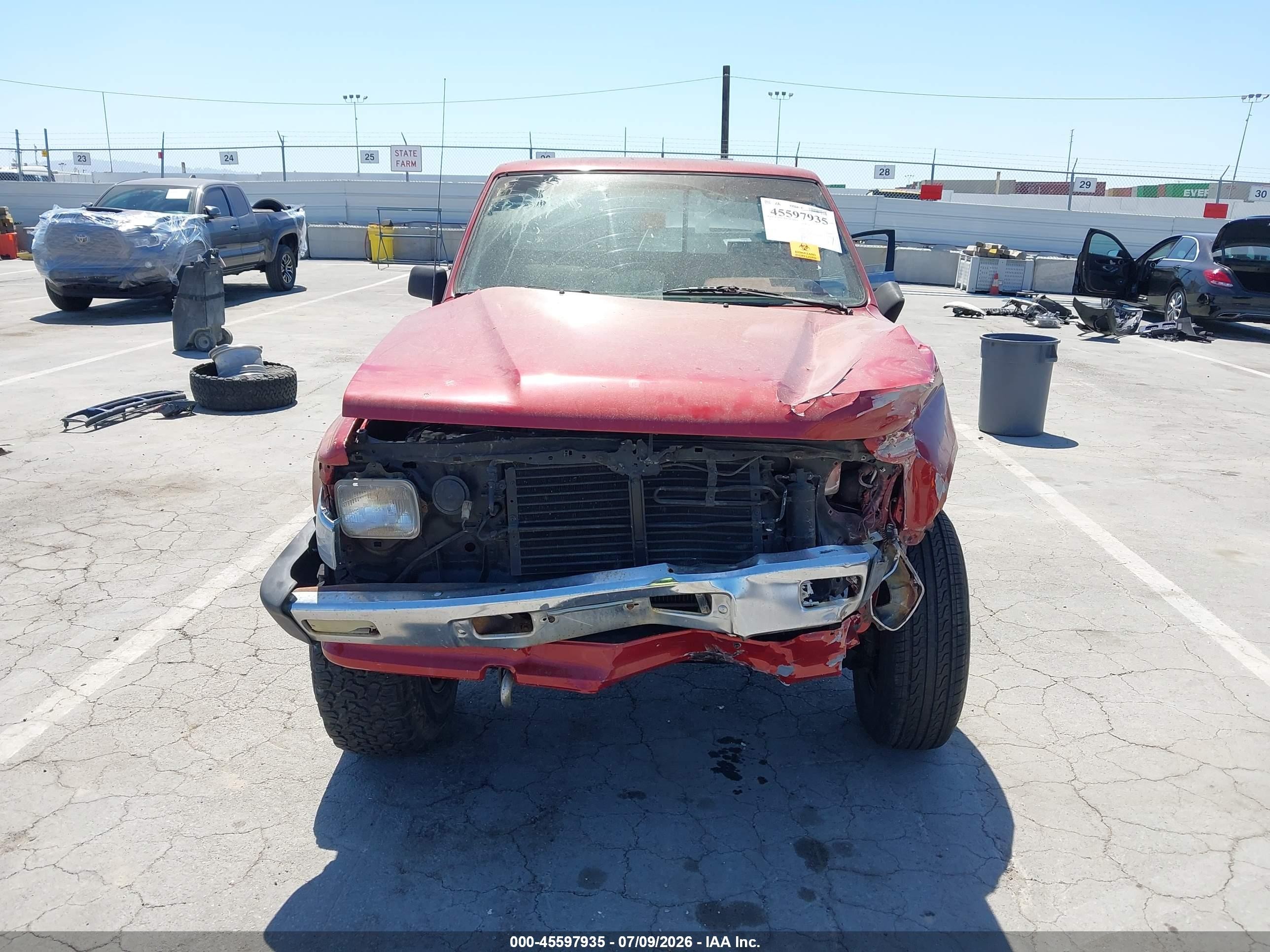 1988 Toyota Pickup Rn63 Sr5 Темно-бордовый vin: JT4RN63S6J5035638