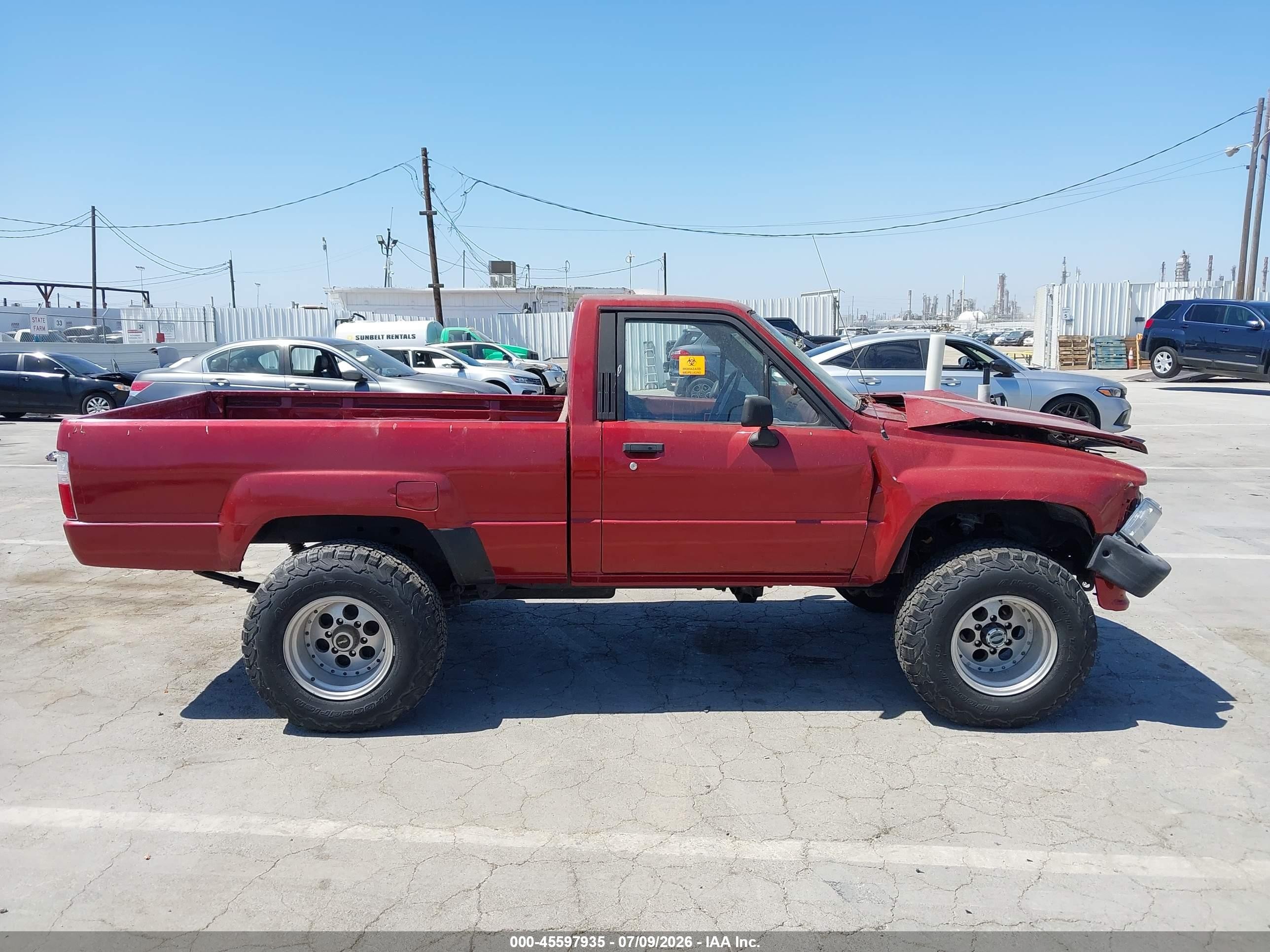 1988 Toyota Pickup Rn63 Sr5 Темно-бордовый vin: JT4RN63S6J5035638
