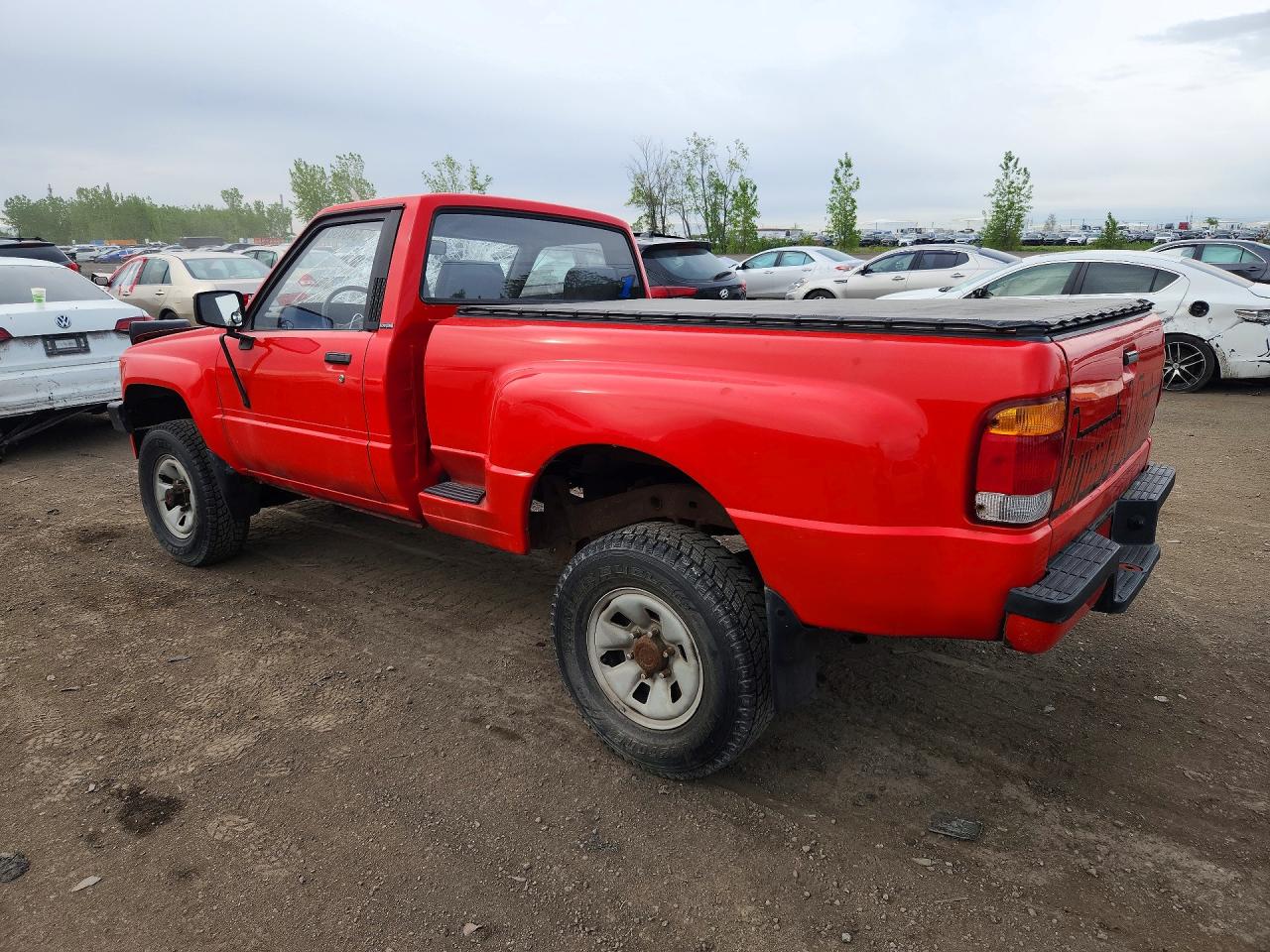 1988 Toyota Pickup Rn64 Dlx Красный vin: JT4RN64PXJ8003381