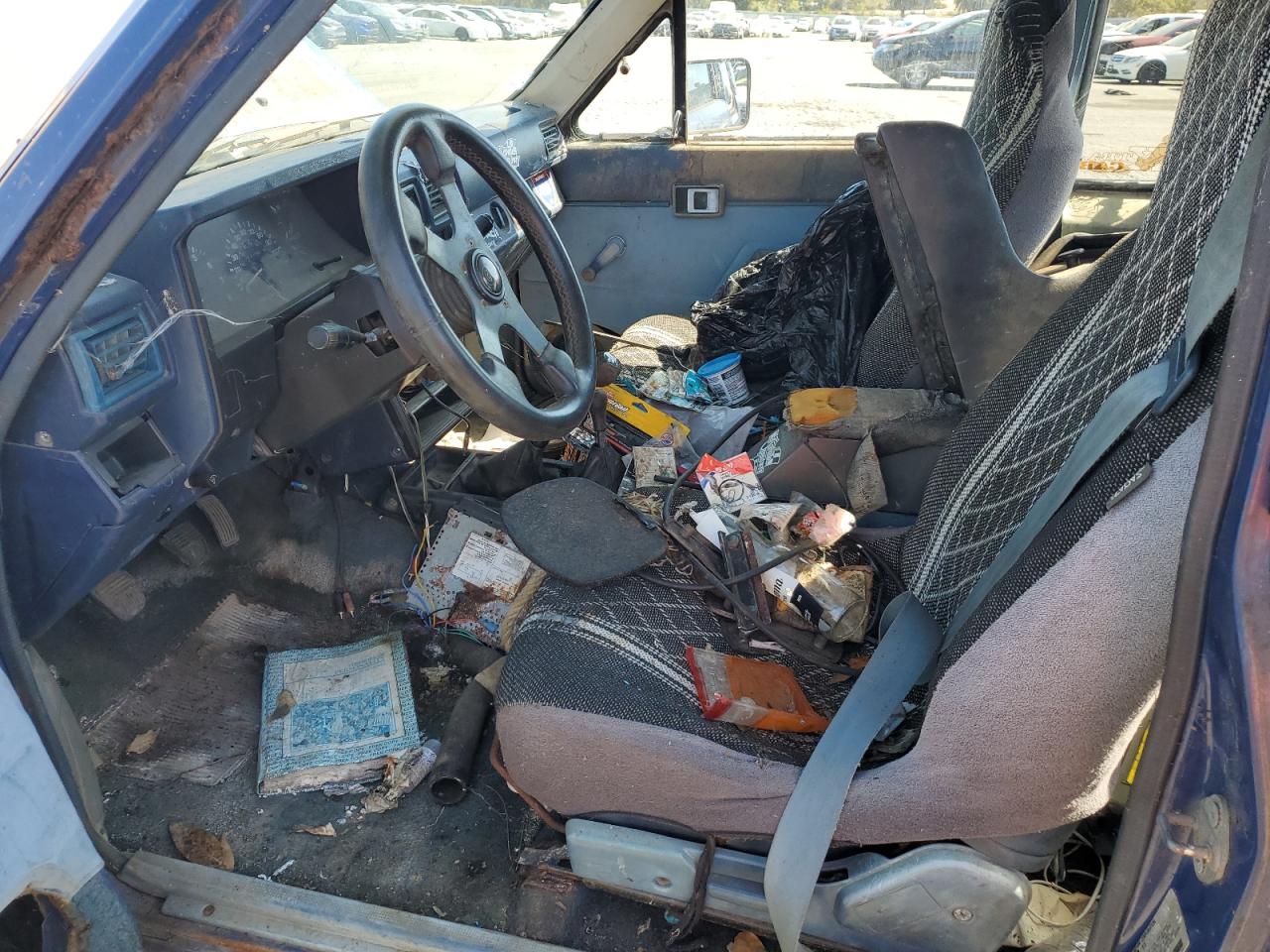 1985 Toyota Pickup Xtracab Rn66 Sr5 Blue vin: JT4RN66S4F5070021