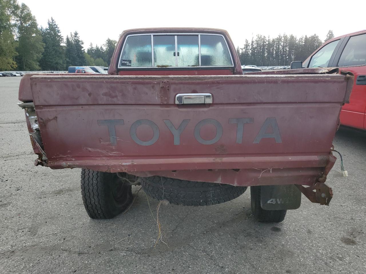 1987 Toyota Pickup Xtracab Rn67 Dlx Maroon vin: JT4RN67DXH5058149