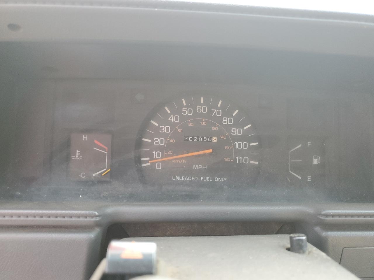 1987 Toyota Pickup Xtracab Rn67 Dlx Maroon vin: JT4RN67DXH5058149