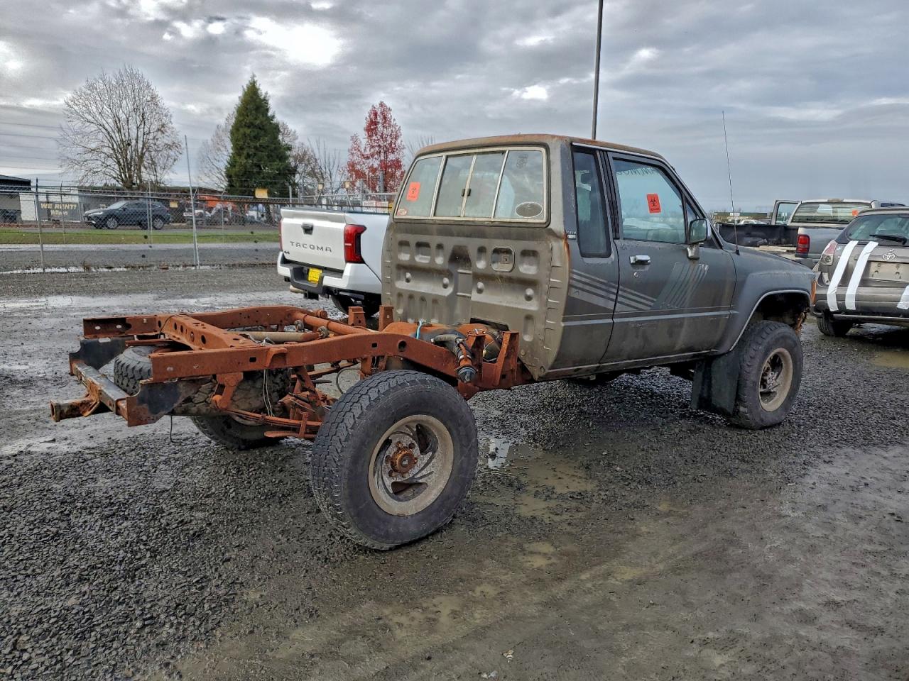 1987 Toyota Pickup Xtracab Rn67 Dlx Gray vin: JT4RN67P4H5055676