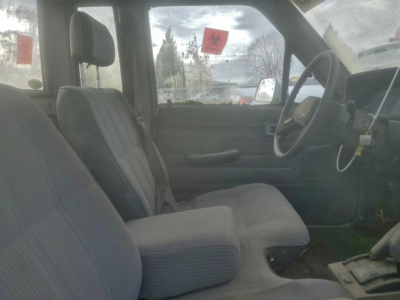 1987 Toyota Pickup Xtracab Rn67 Dlx Gray vin: JT4RN67P4H5055676