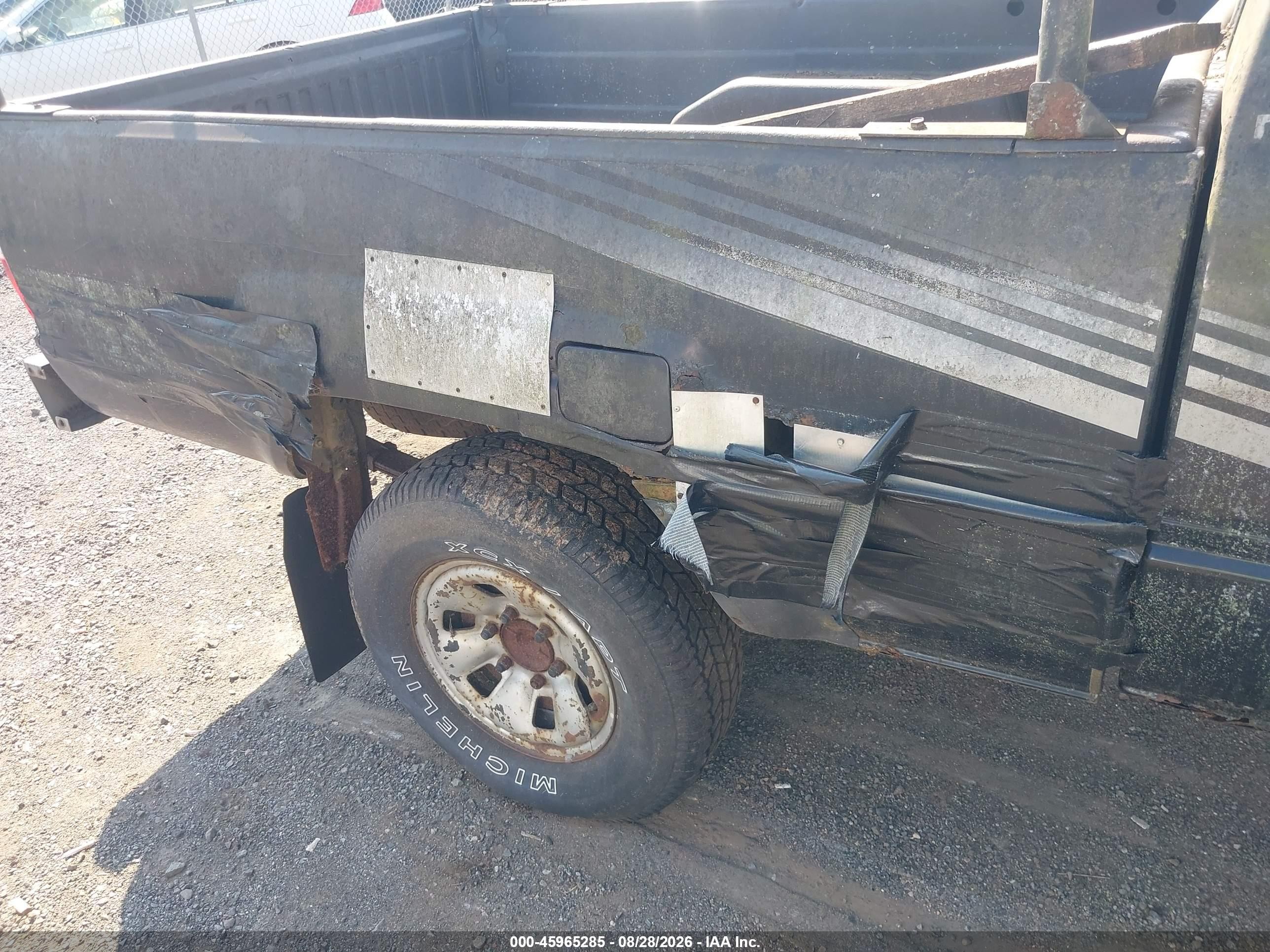 1987 Toyota Pickup Xtracab Rn67 Dlx Black vin: JT4RN67P6H5085441