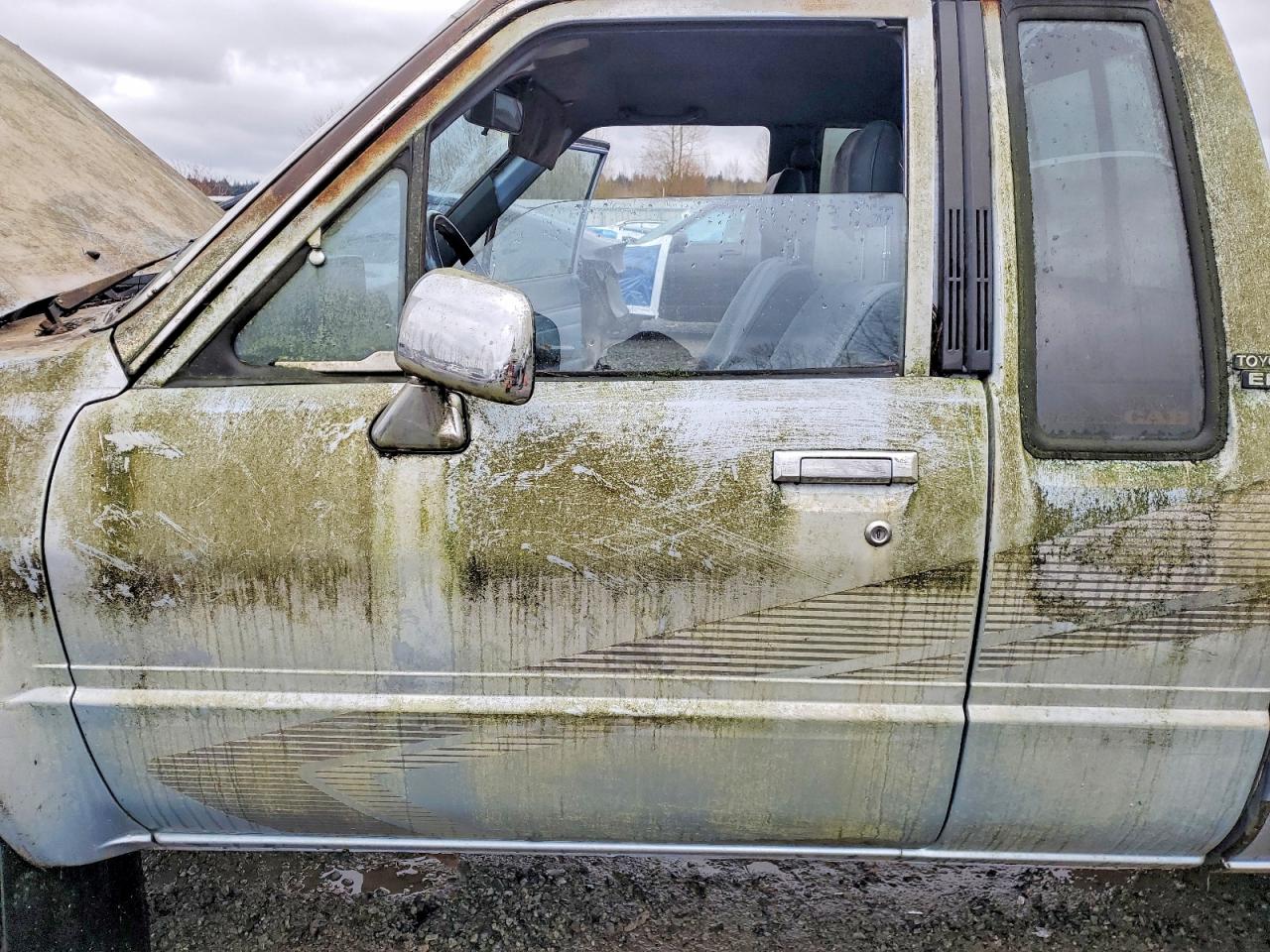 1988 Toyota Pickup Deluxe Blue vin: JT4RN67P6J5091116