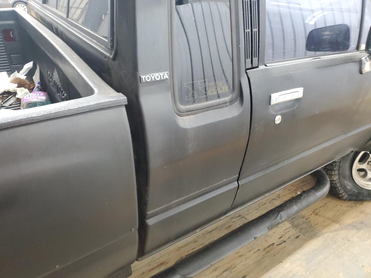 1987 Toyota Pickup Xtracab Rn67 Dlx Charcoal vin: JT4RN67P9H5082470