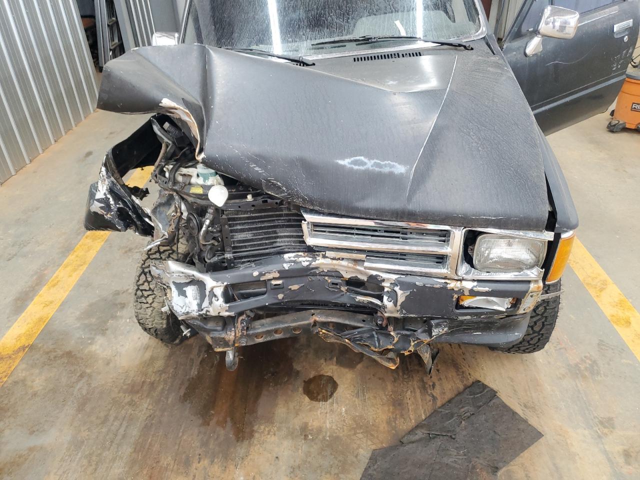 1987 Toyota Pickup Xtracab Rn67 Dlx Charcoal vin: JT4RN67P9H5082470