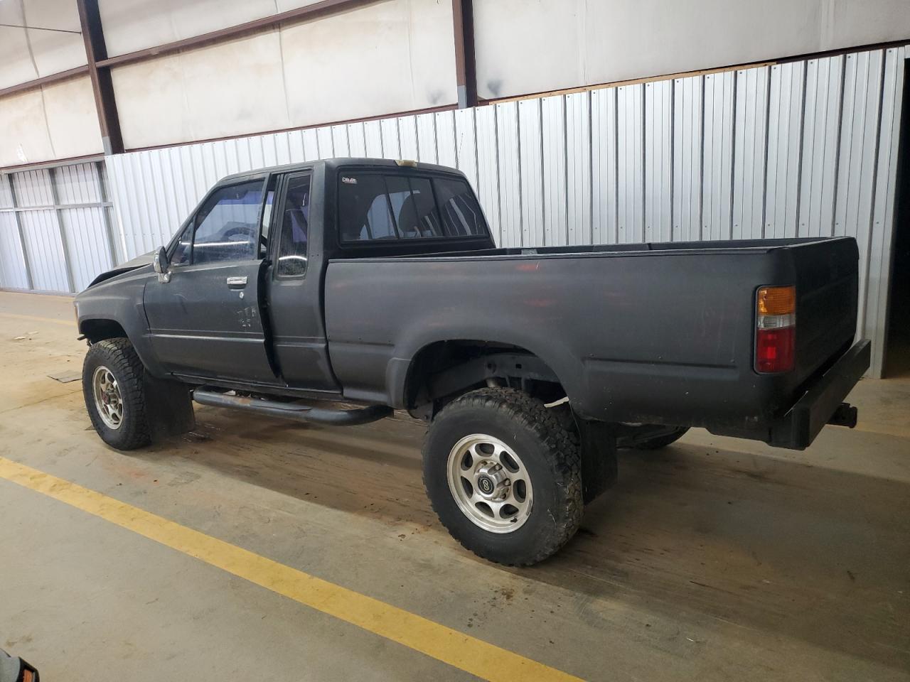 1987 Toyota Pickup Xtracab Rn67 Dlx Charcoal vin: JT4RN67P9H5082470