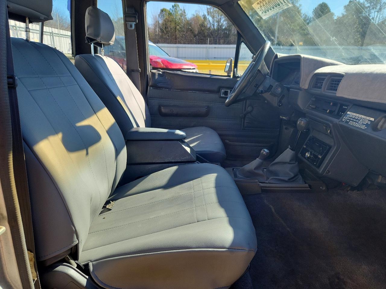 1987 Toyota Pickup Sr5 Gray vin: JT4RN67S2H5071928