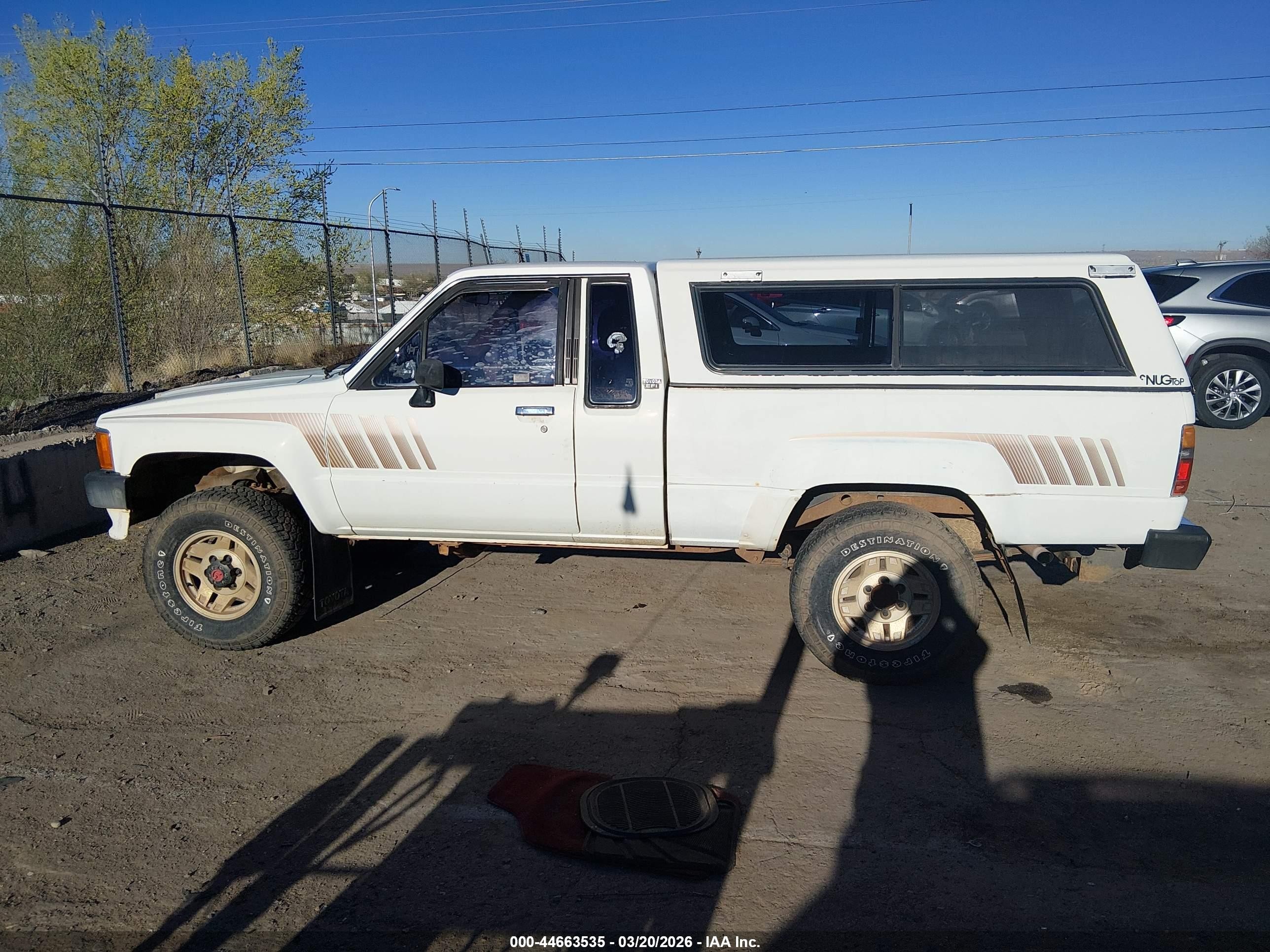 1988 Toyota Pickup Xtracab Rn67 Sr5 White vin: JT4RN67S5J5090964