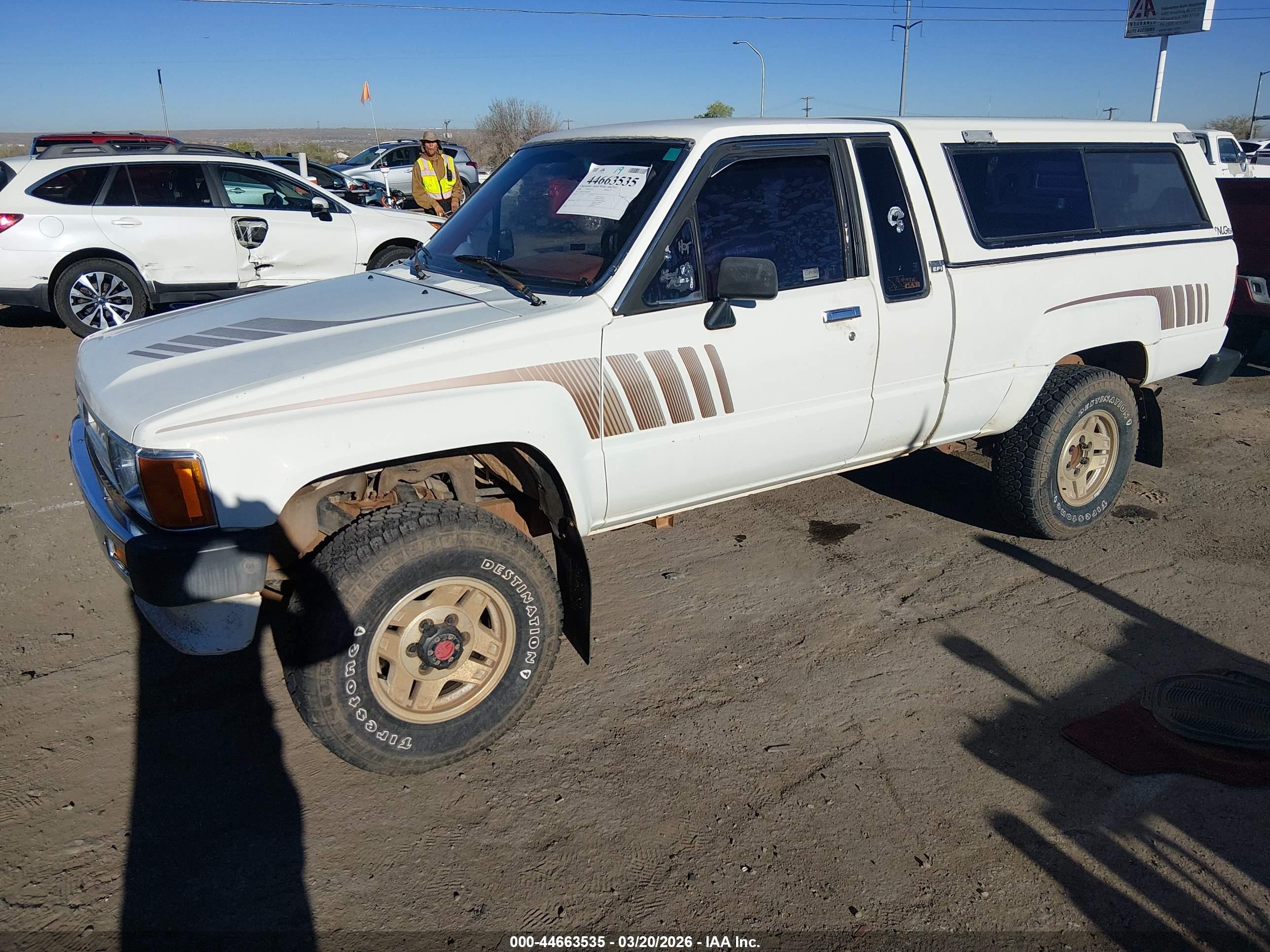 1988 Toyota Pickup Xtracab Rn67 Sr5 White vin: JT4RN67S5J5090964