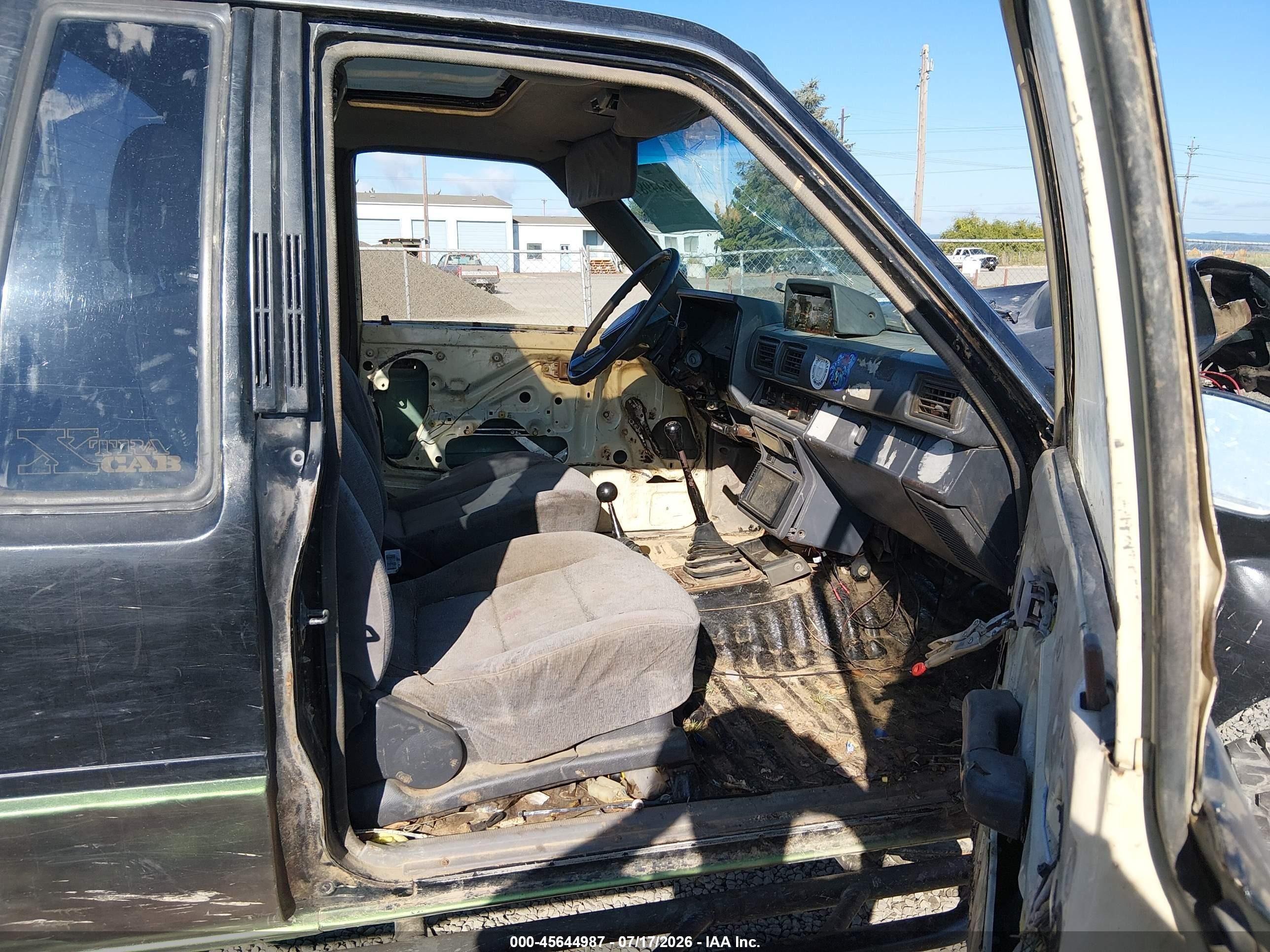 1986 Toyota Pickup Xtracab Rn66 Sr5 Black vin: JT4RN67SXG5024290