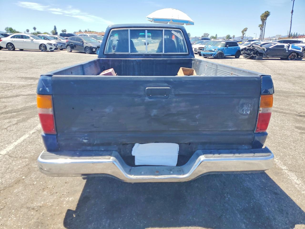 1988 Toyota Pickup Xtracab Rn70 Dlx Blue vin: JT4RN70D0J0057451
