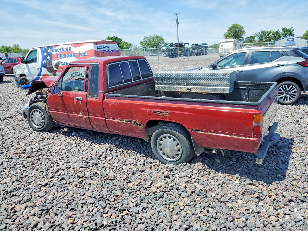 1987 Toyota Pickup Xtracab Rn70 Dlx Red vin: JT4RN70D4H0034622