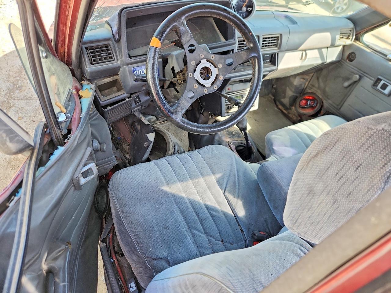 1987 Toyota Pickup Deluxe Бордовый vin: JT4RN70D6H0037599