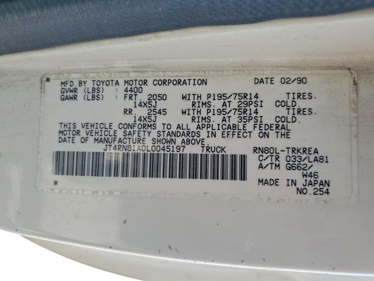 1990 Toyota Pickup Base White vin: JT4RN81A0L0045197