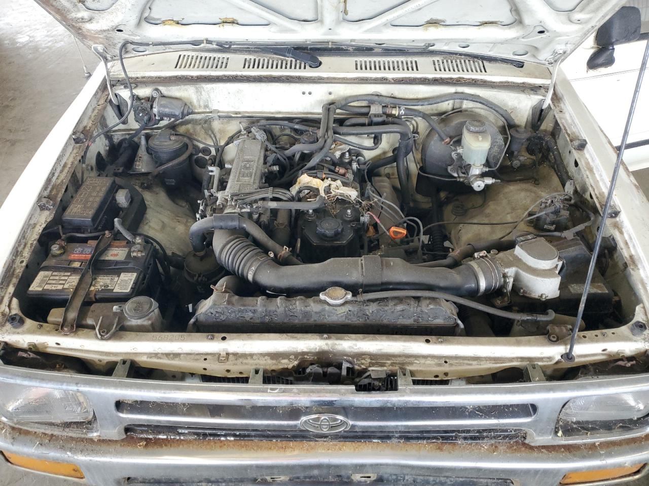 1995 Toyota Pickup 1/2 Ton Short Wheelbase Белый vin: JT4RN81A4S5207818
