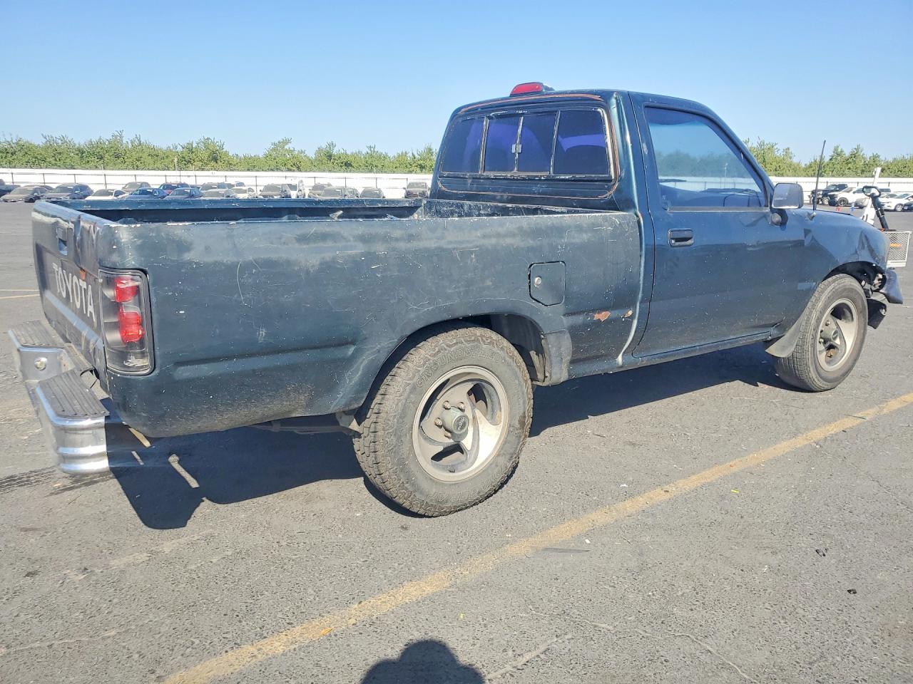 1994 Toyota Pickup 1/2 Ton Short Wheelbase Green vin: JT4RN81A5R5198153