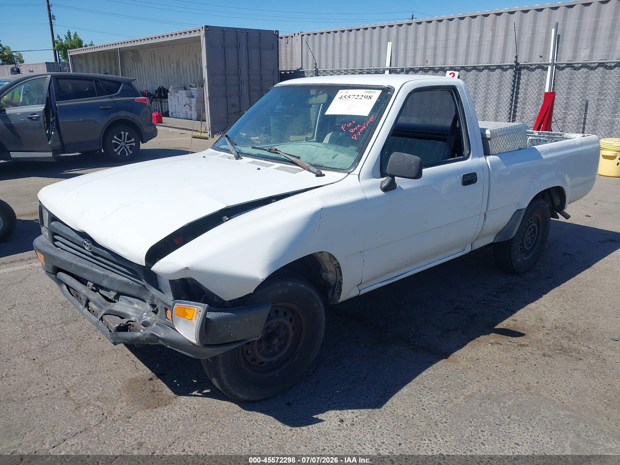1992 Toyota Pickup 1/2 Ton Short Wheelbase White vin: JT4RN81A7N0090432