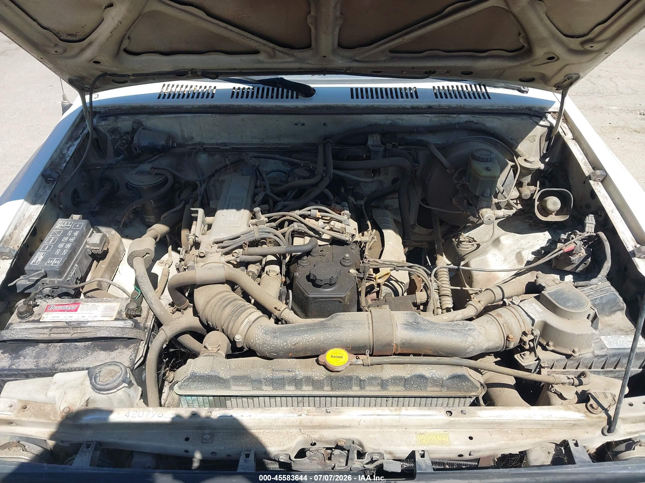 1994 Toyota Pickup 1/2 Ton Short Wheelbase White vin: JT4RN81A7R5176056