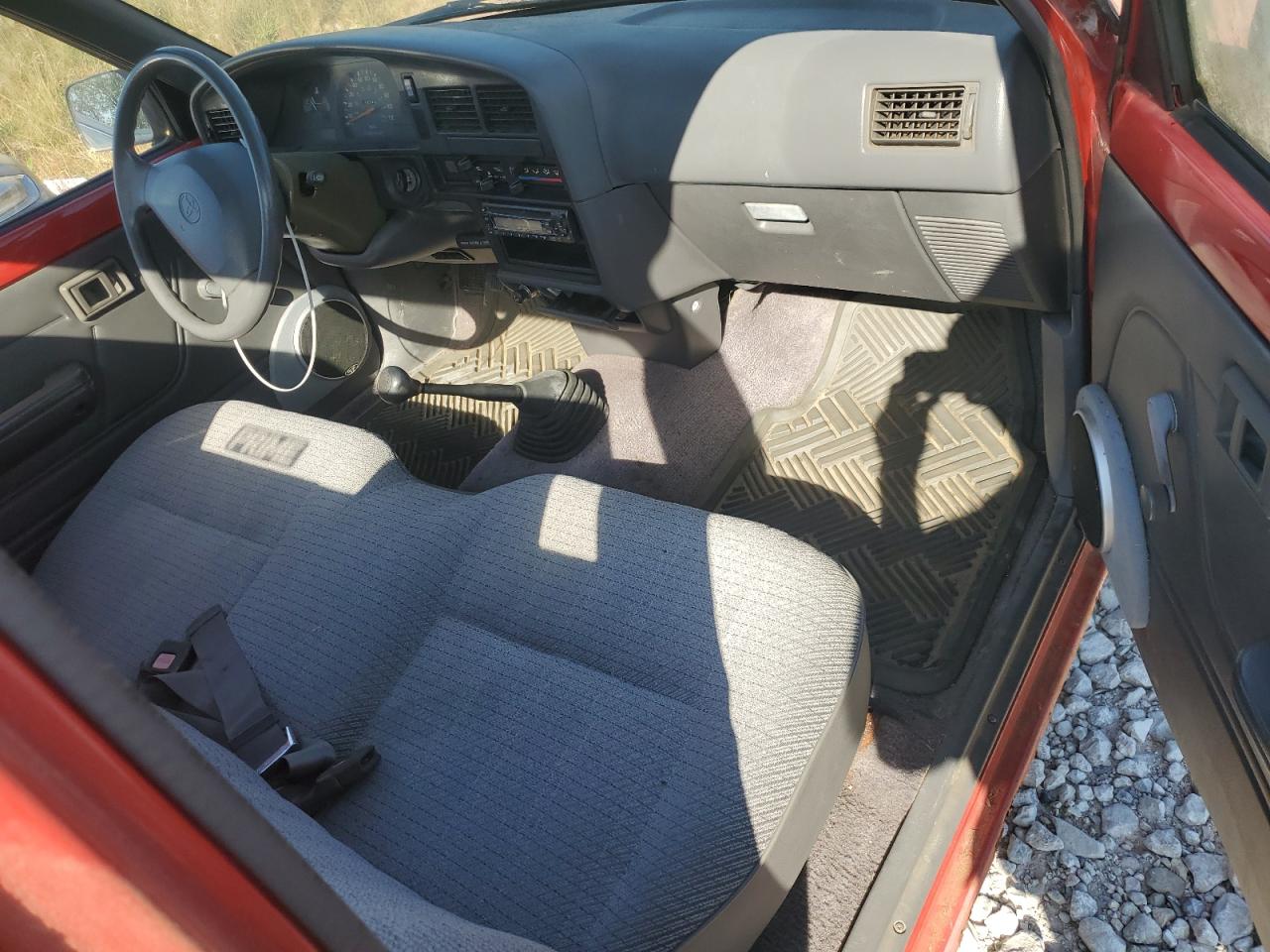 1994 Toyota Pickup 1/2 Ton Short Wheelbase Бордовый vin: JT4RN81A9R5186717
