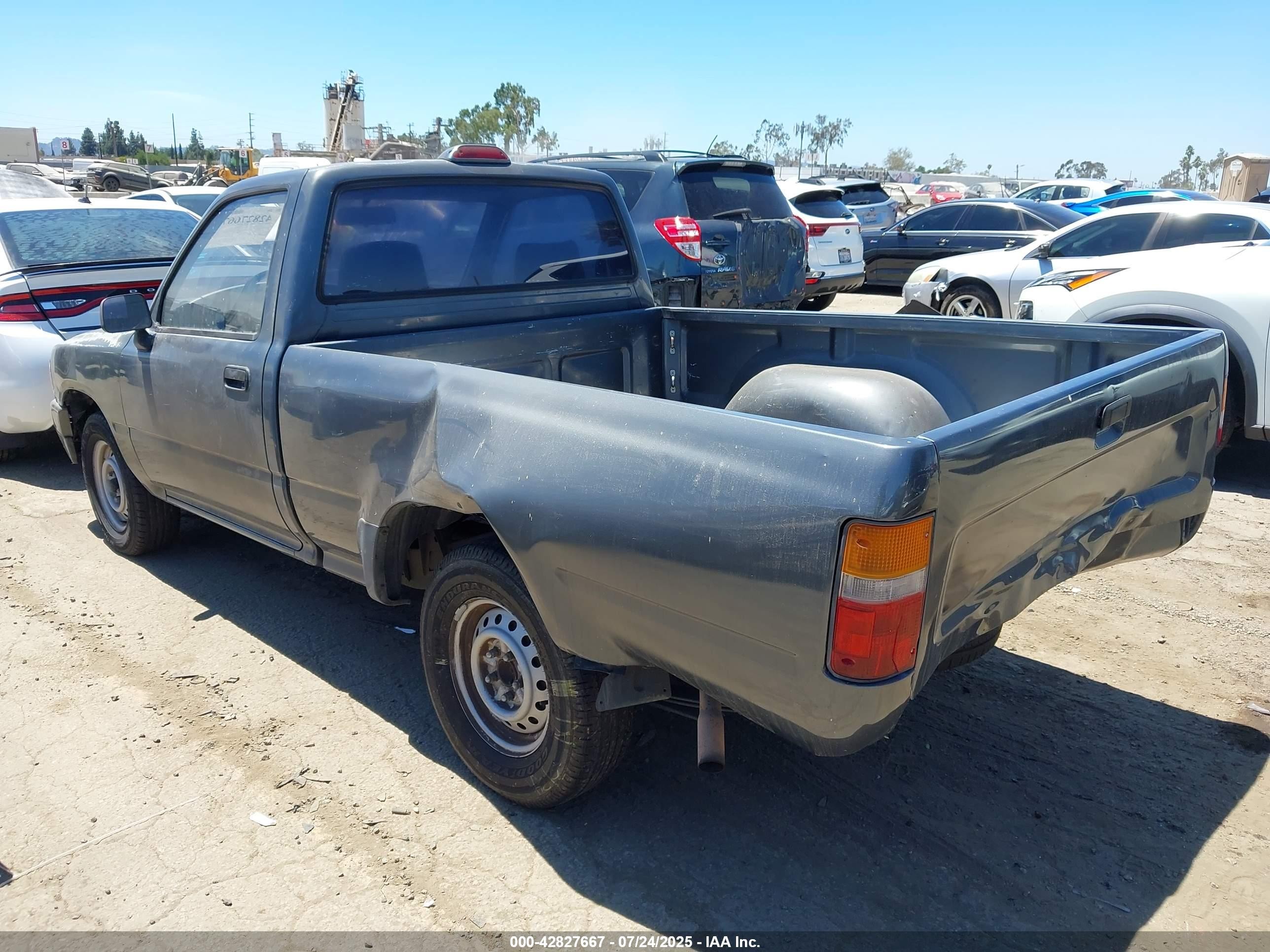 1995 Toyota Pickup 1/2 Ton Short Wheelbase Gray vin: JT4RN81A9S5205546