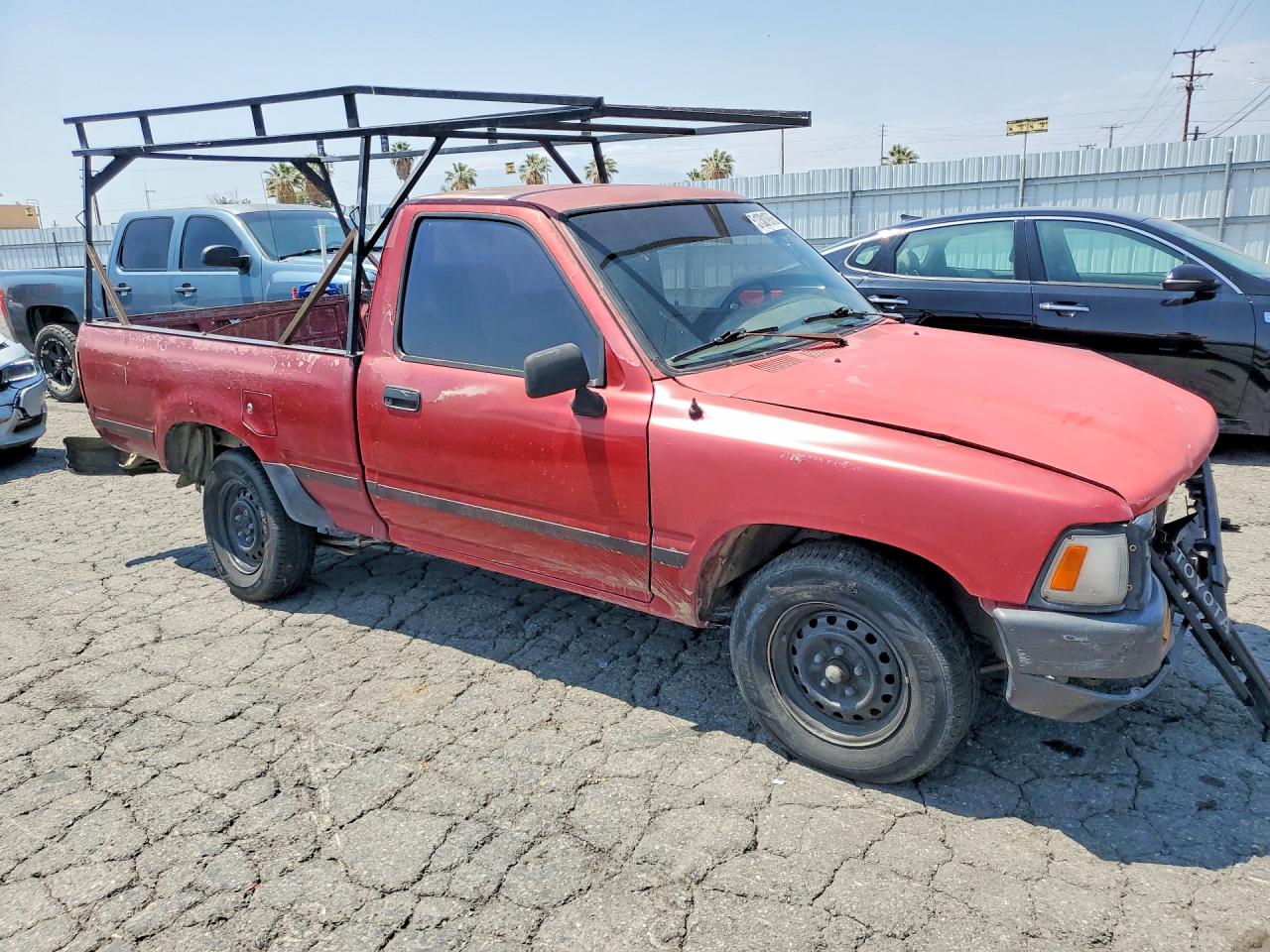 1991 Toyota Pickup Base Burgundy vin: JT4RN81AXM0072392